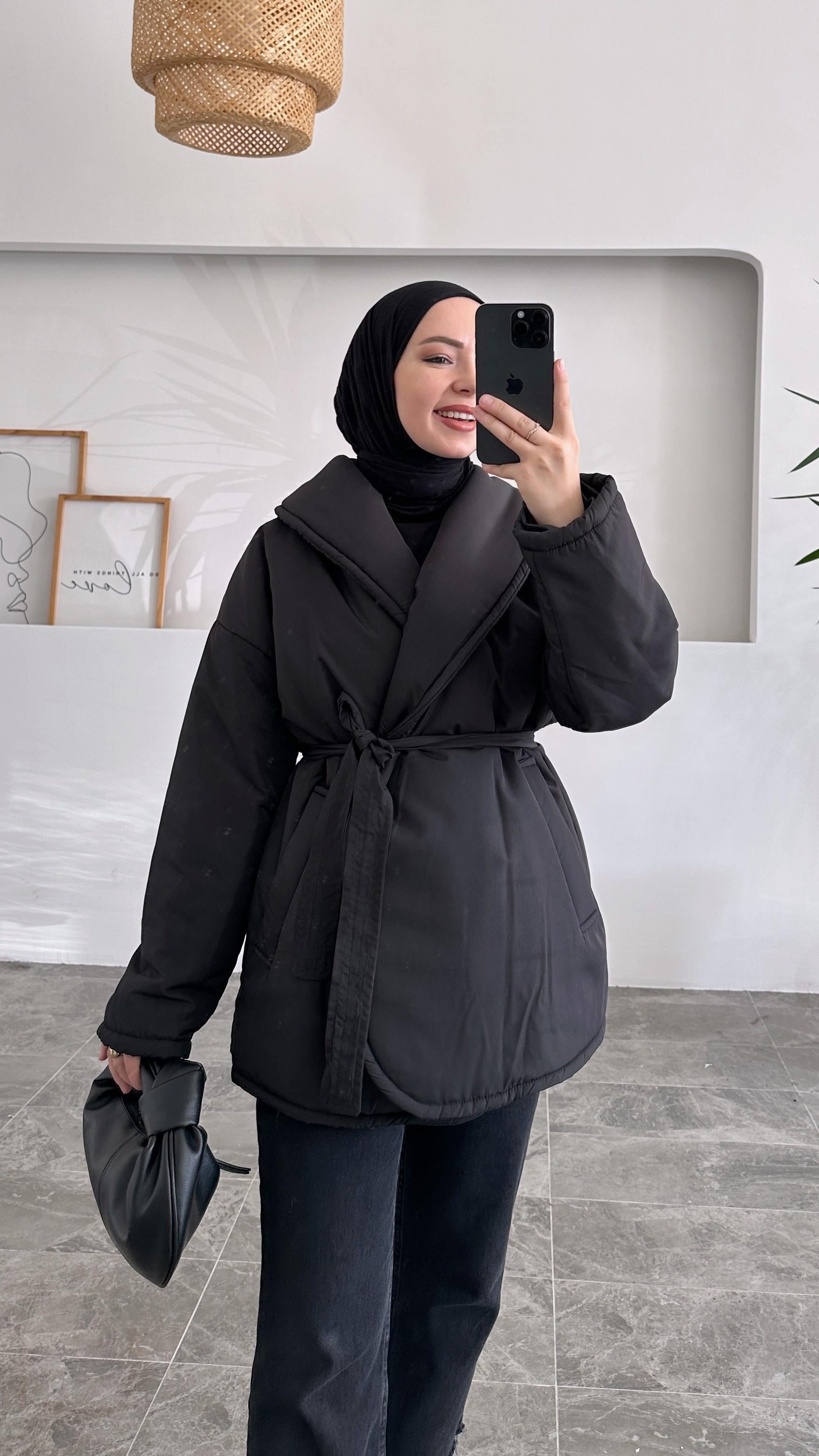 Bony Düz Kemerli Siyah Şişme Mont