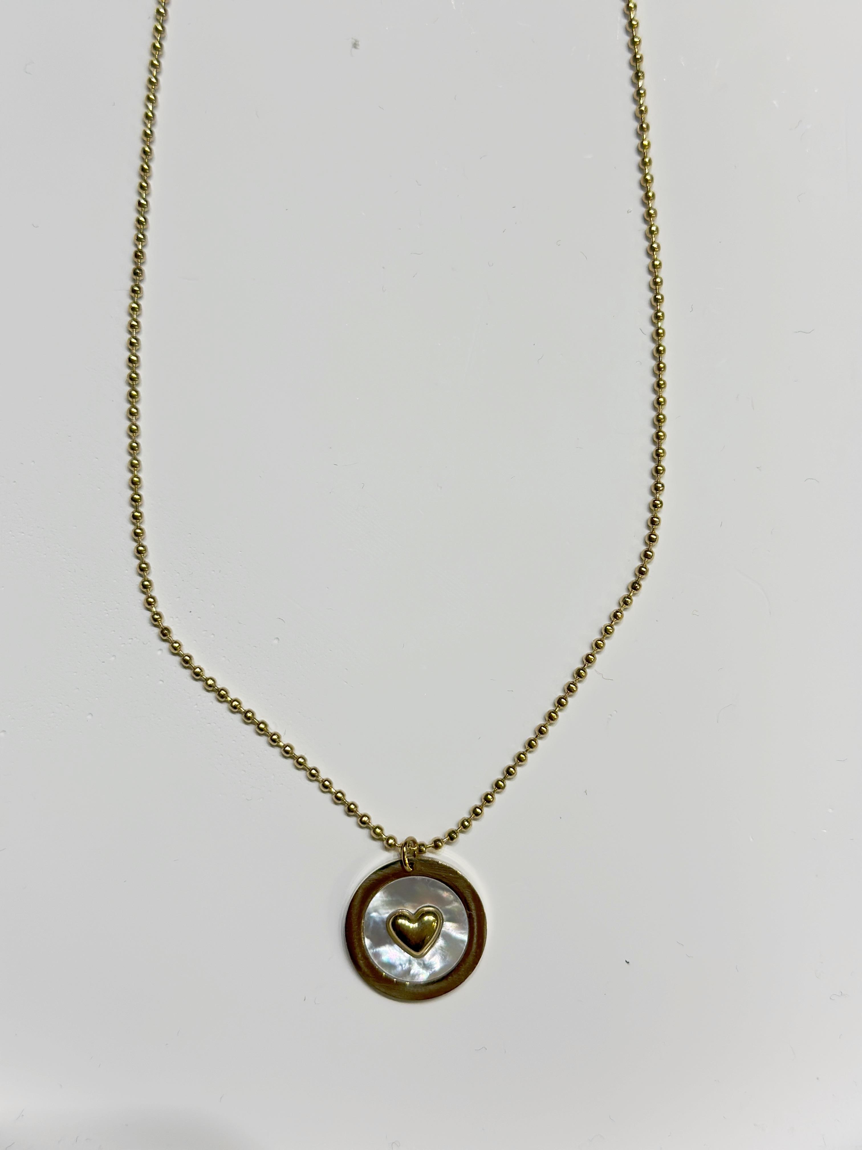 Celine Gold Kalp Detaylı Kolye