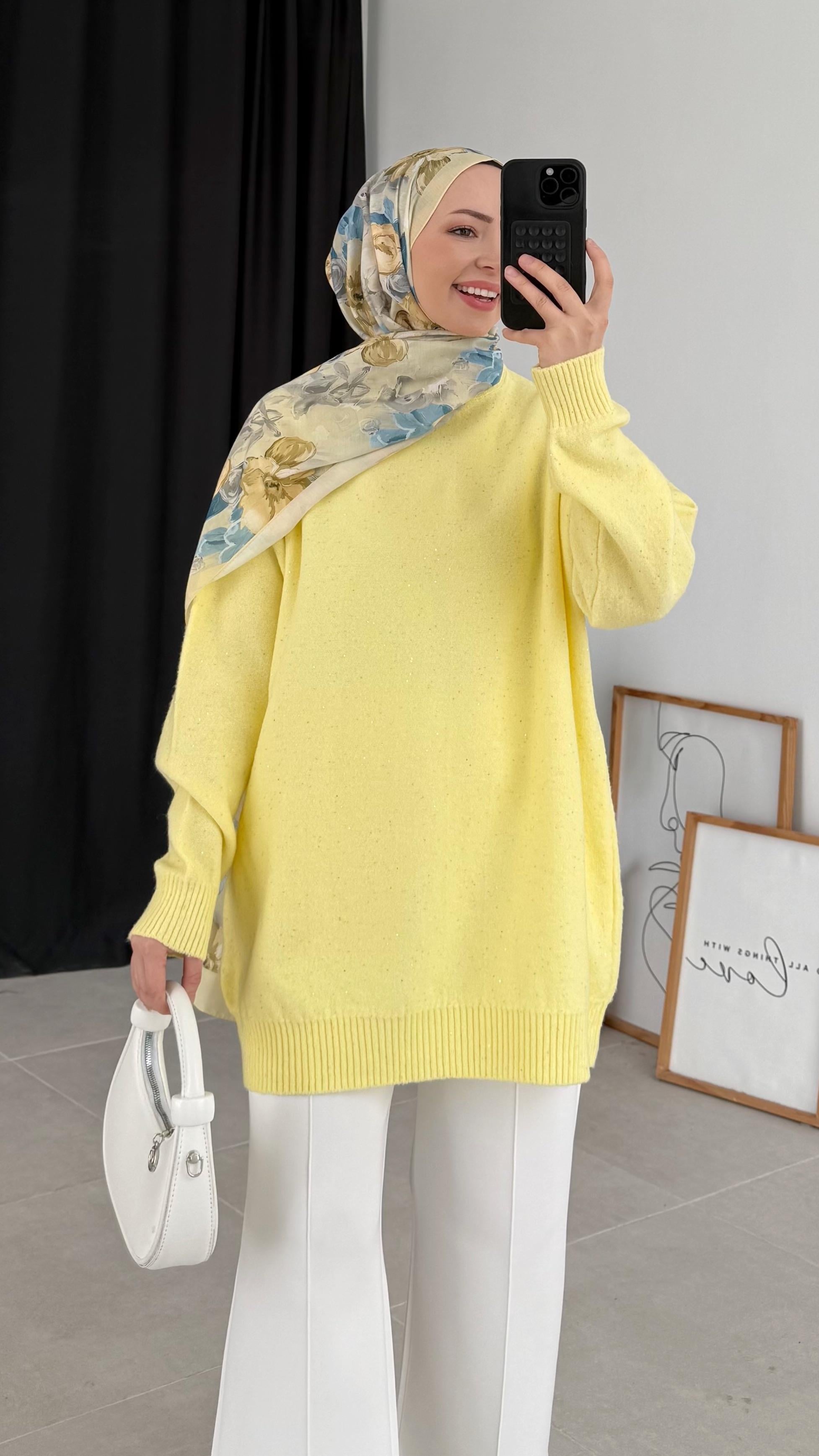 Dani Taşlı Sarı Kazak