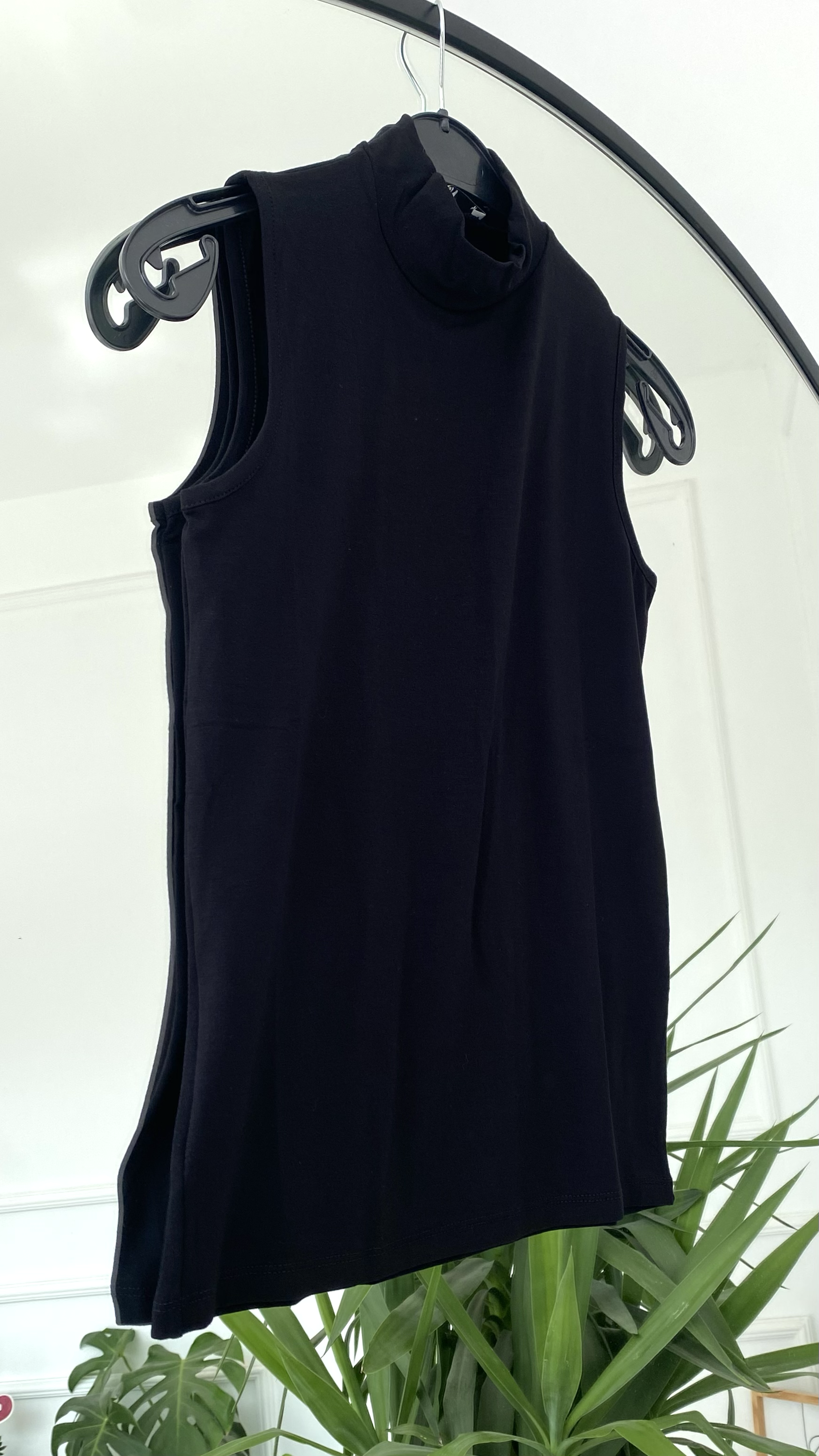 Denia Boğazlı Siyah Body