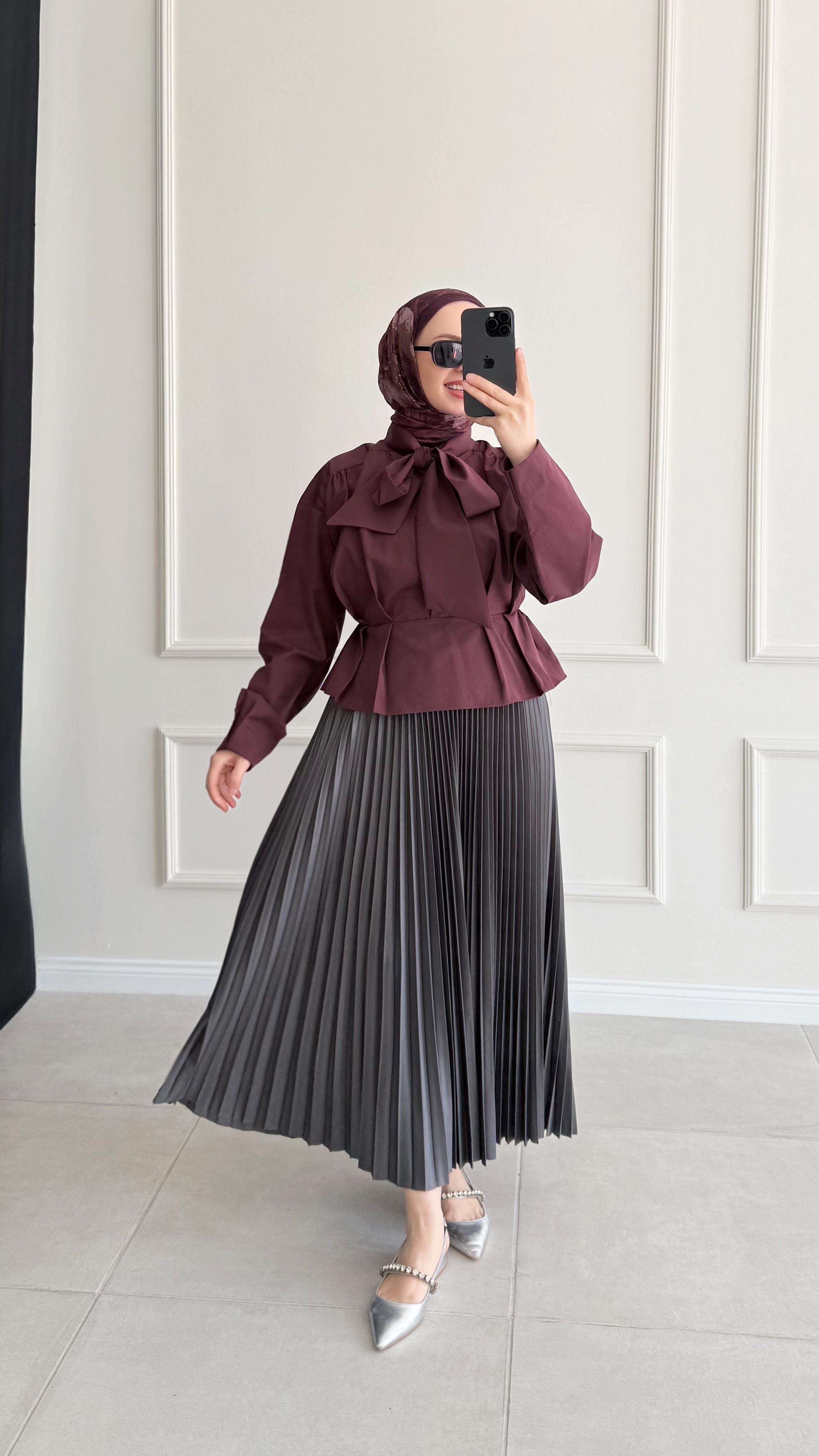 Diana Koyu Gri Piliseli Etek