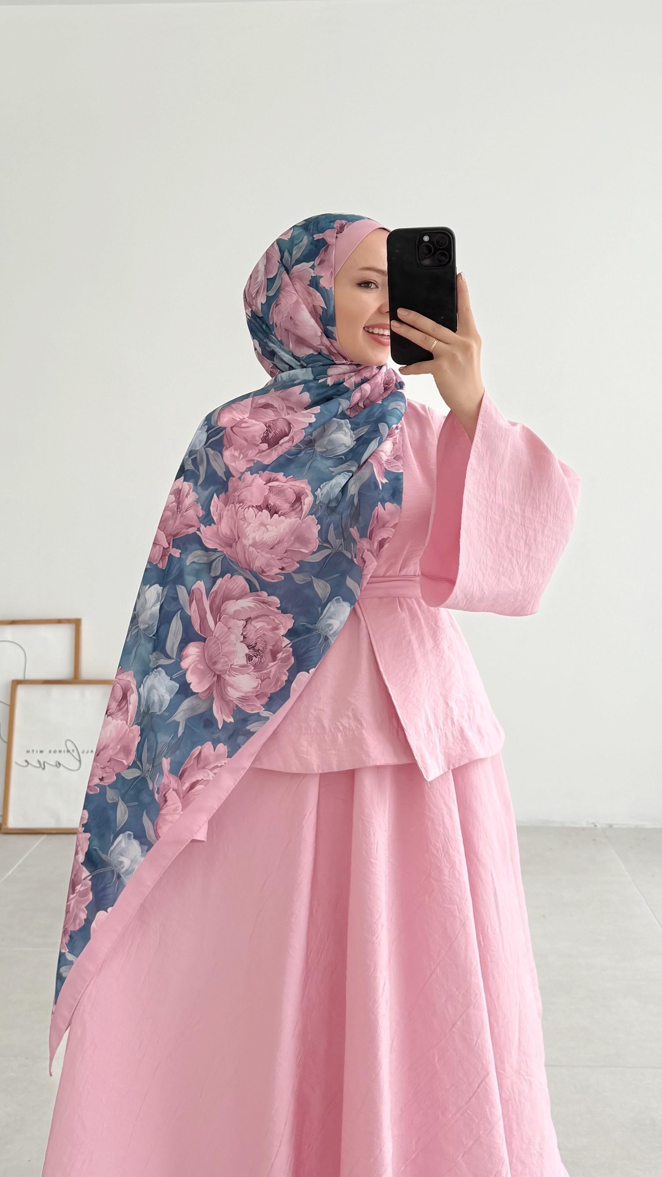 Dion Çiçek Desenli İpek Mavi-Pembe Şal