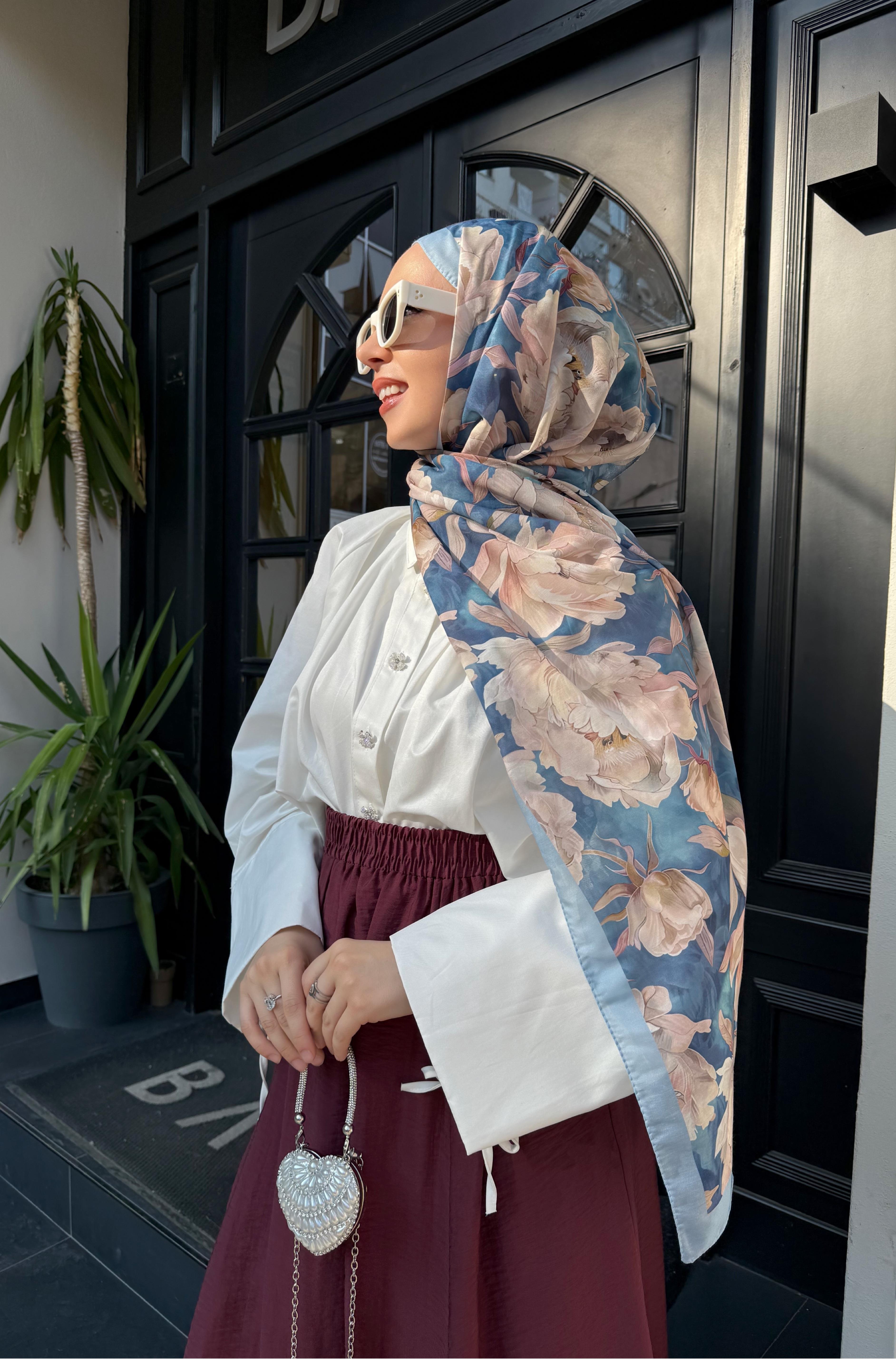 Dion Çiçek Desenli İpek Mavi Şal