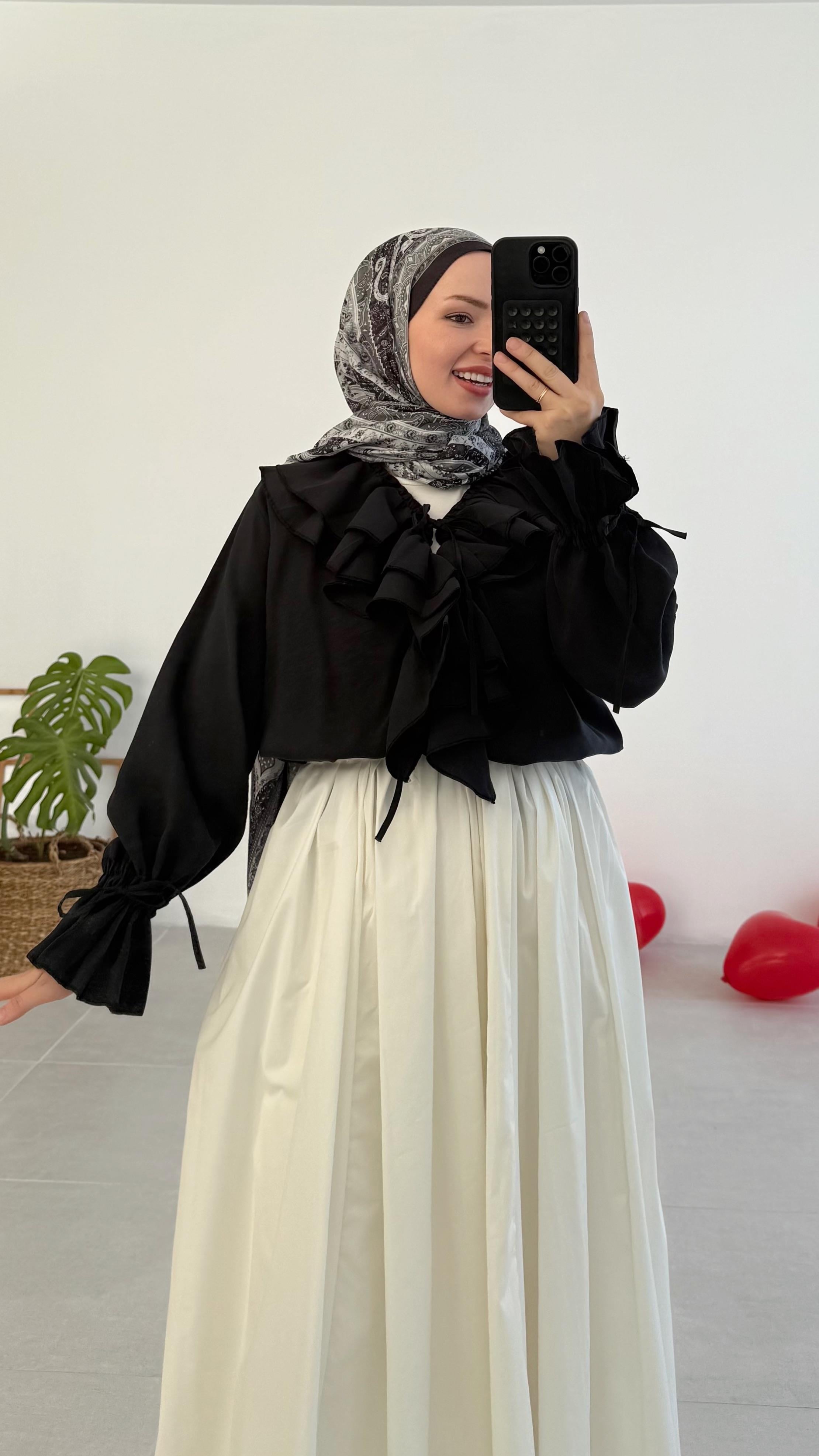 Emile Premıum Fırfırlı Siyah Kimono