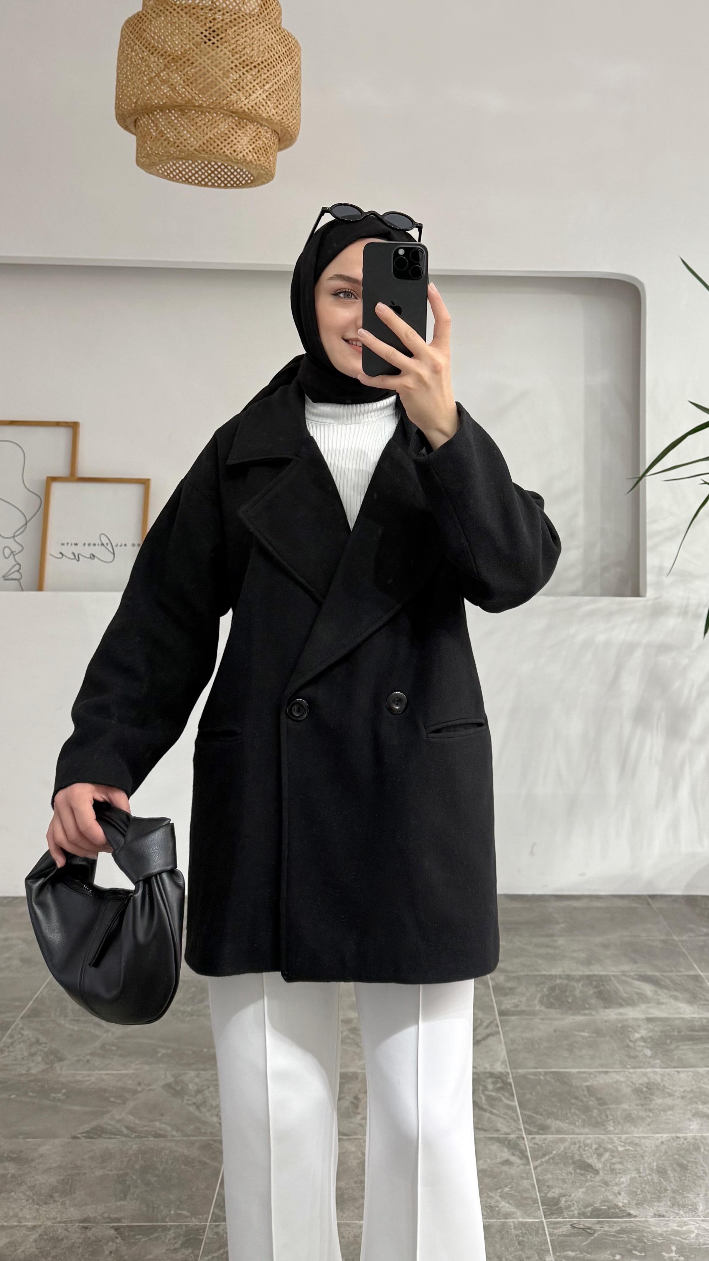 Fanolya Kaşe Siyah Kısa Kaban