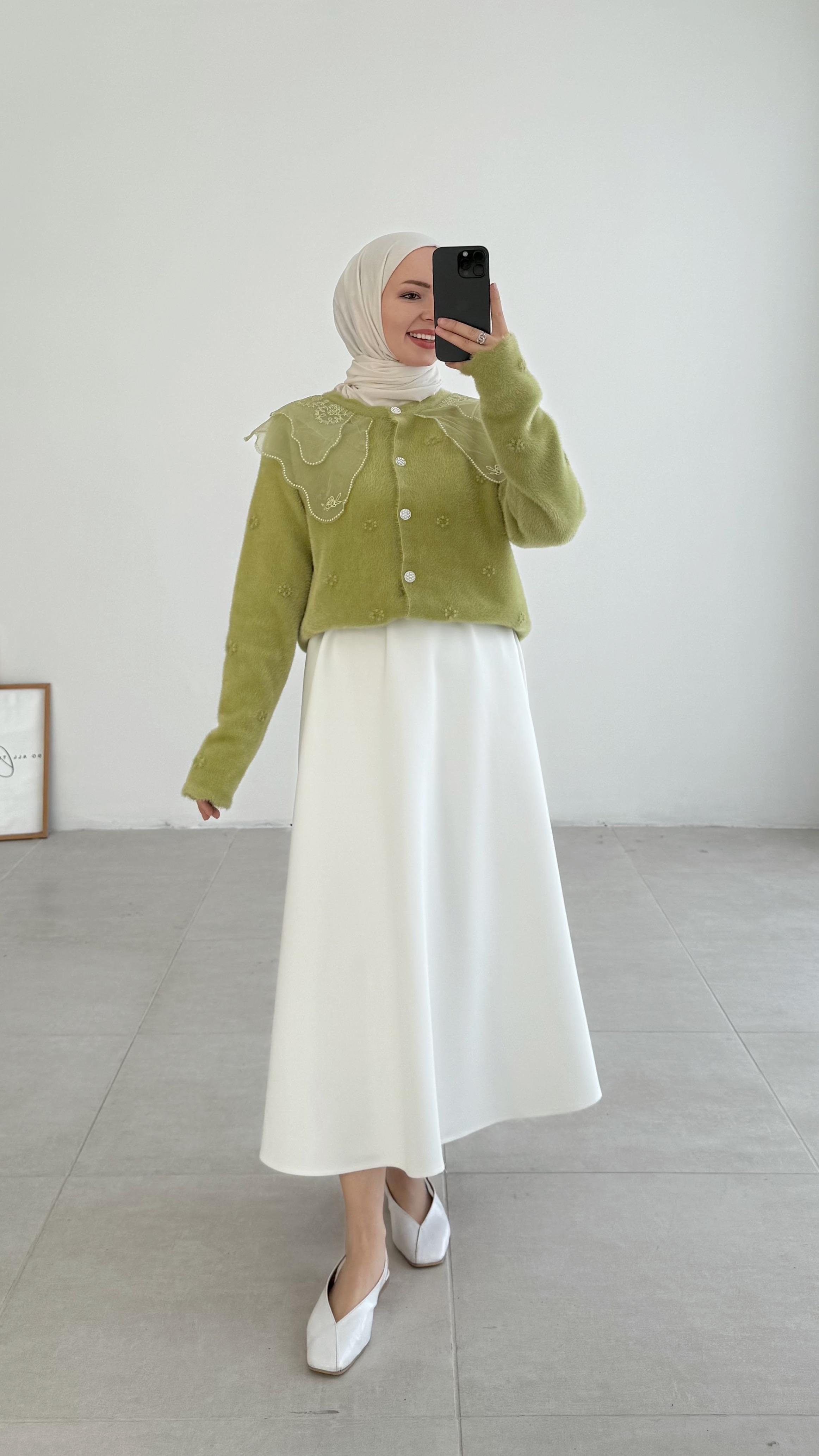 Ferry Puf Scuba Beyaz Etek