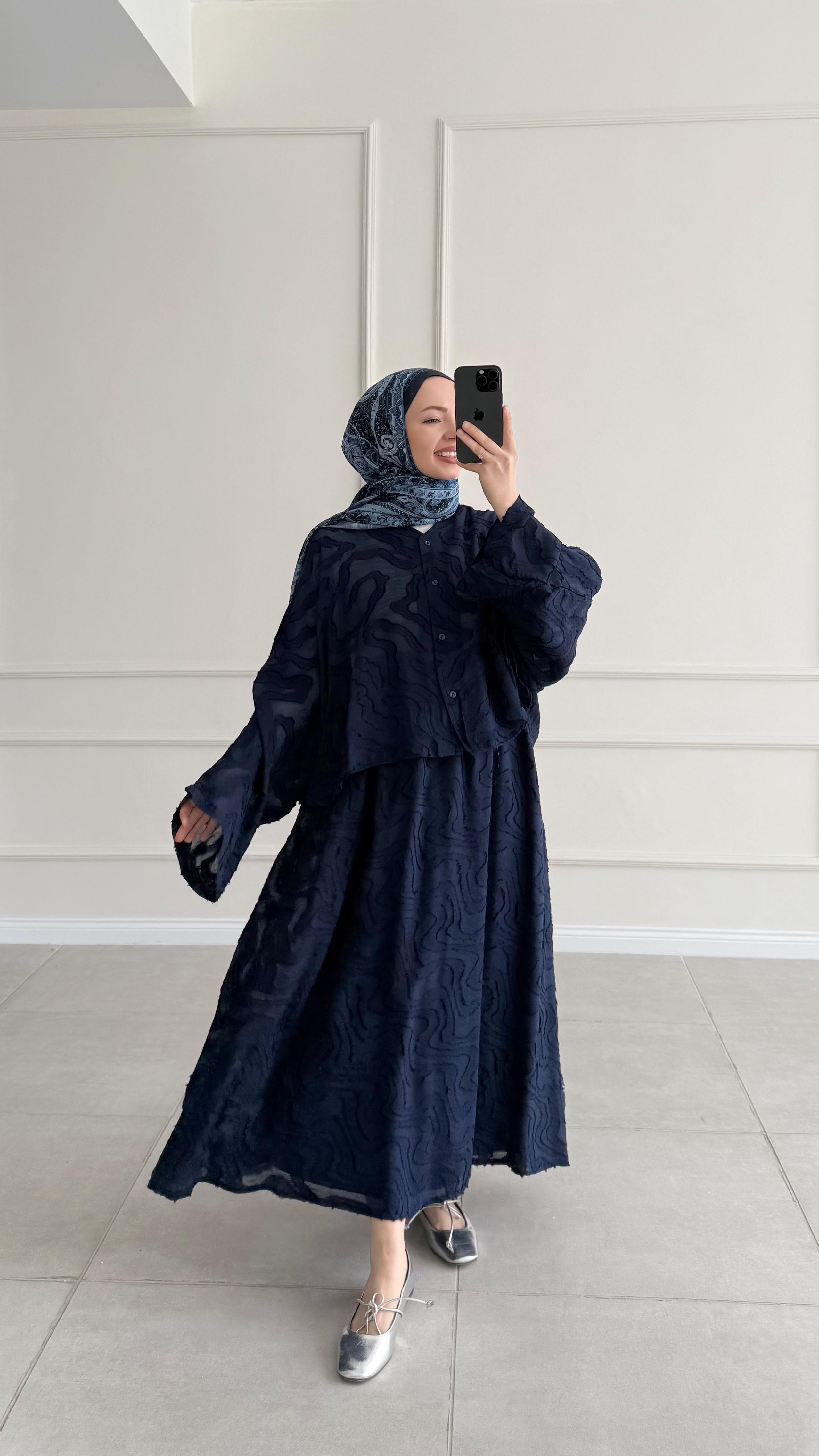 Gabrin Premıum Model Desenli Lacivert Takım