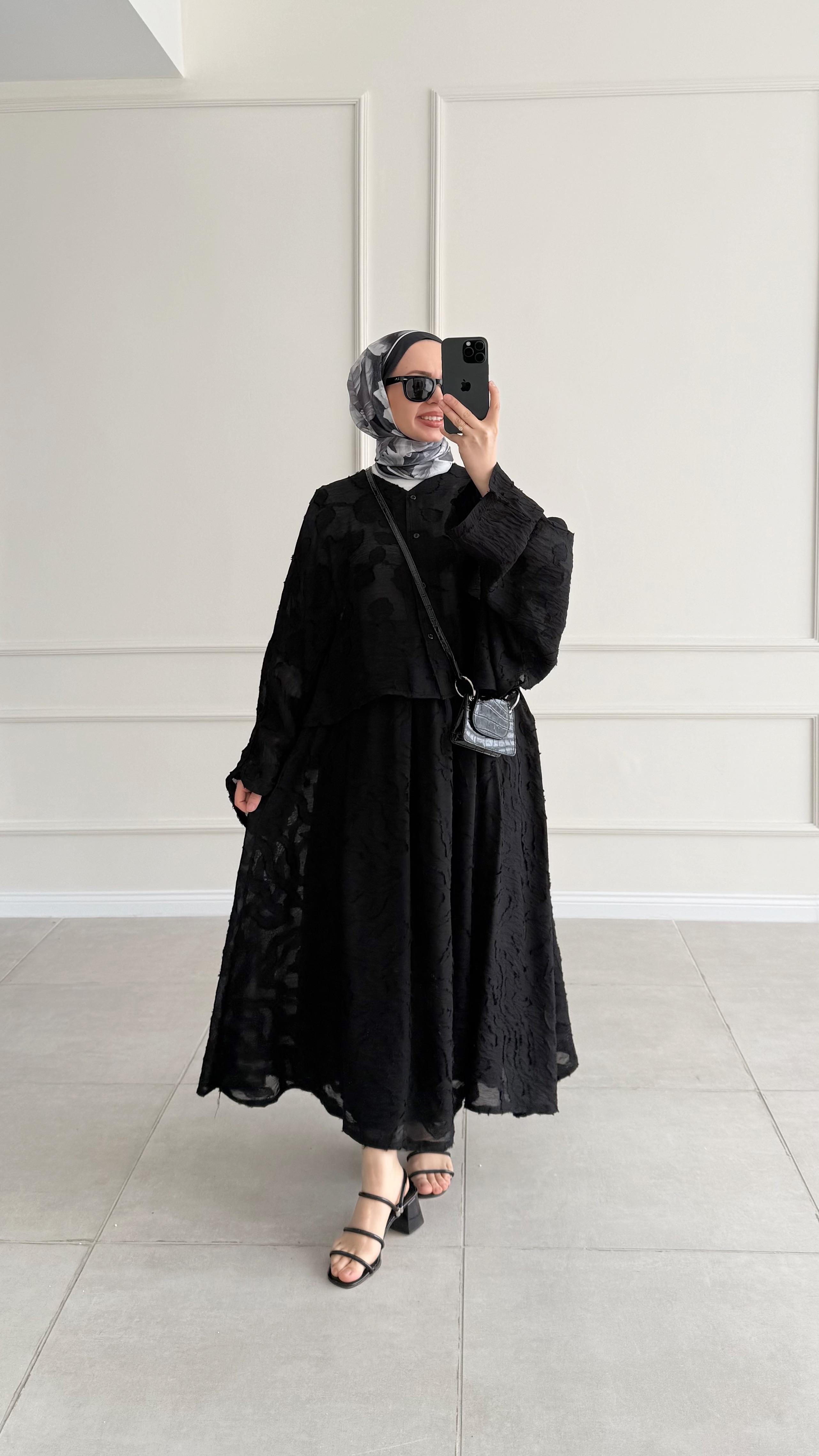 Gabrin Premıum Model Desenli Siyah Takım