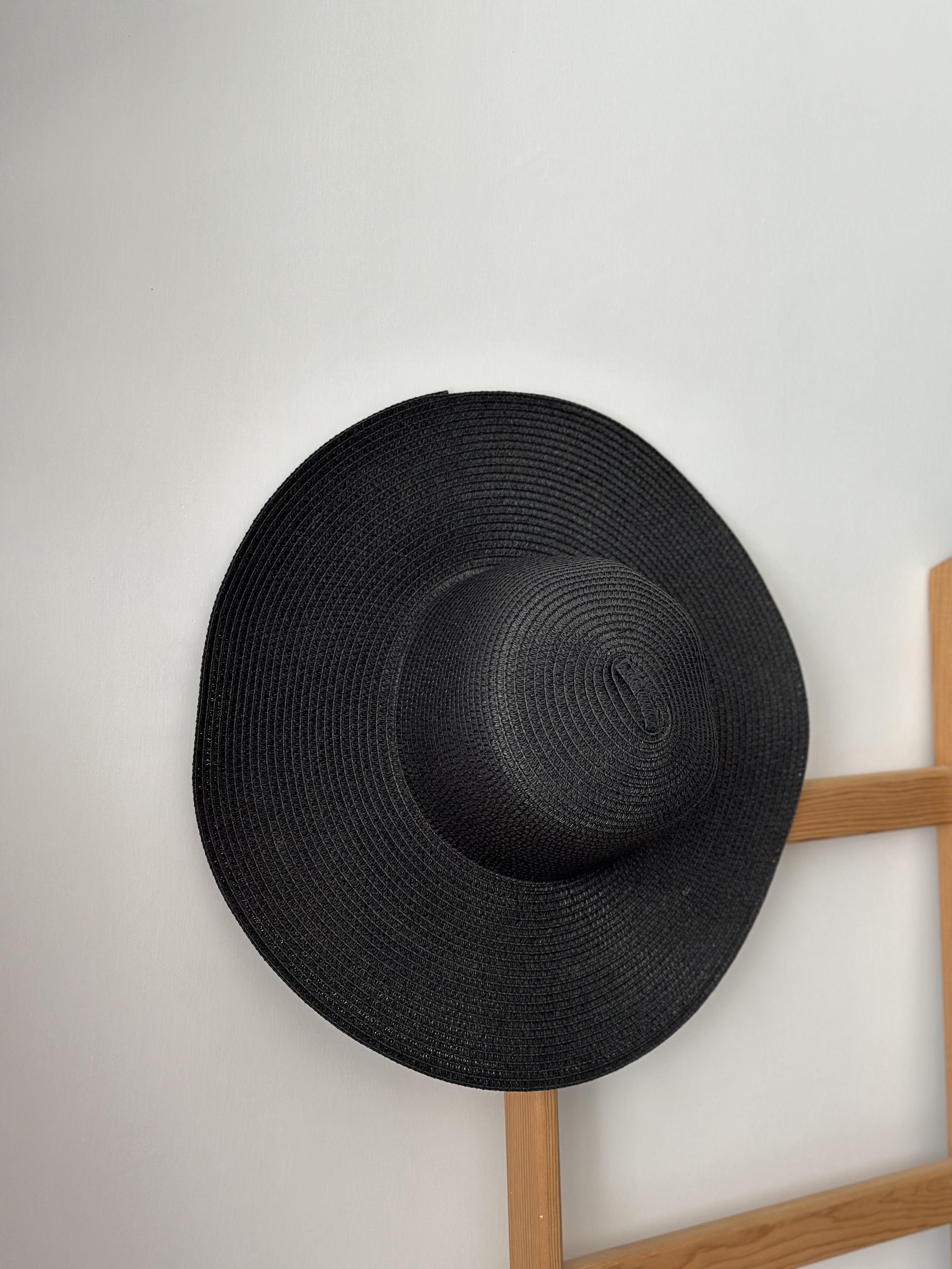 Hasır Siyah Plaj Şapkası