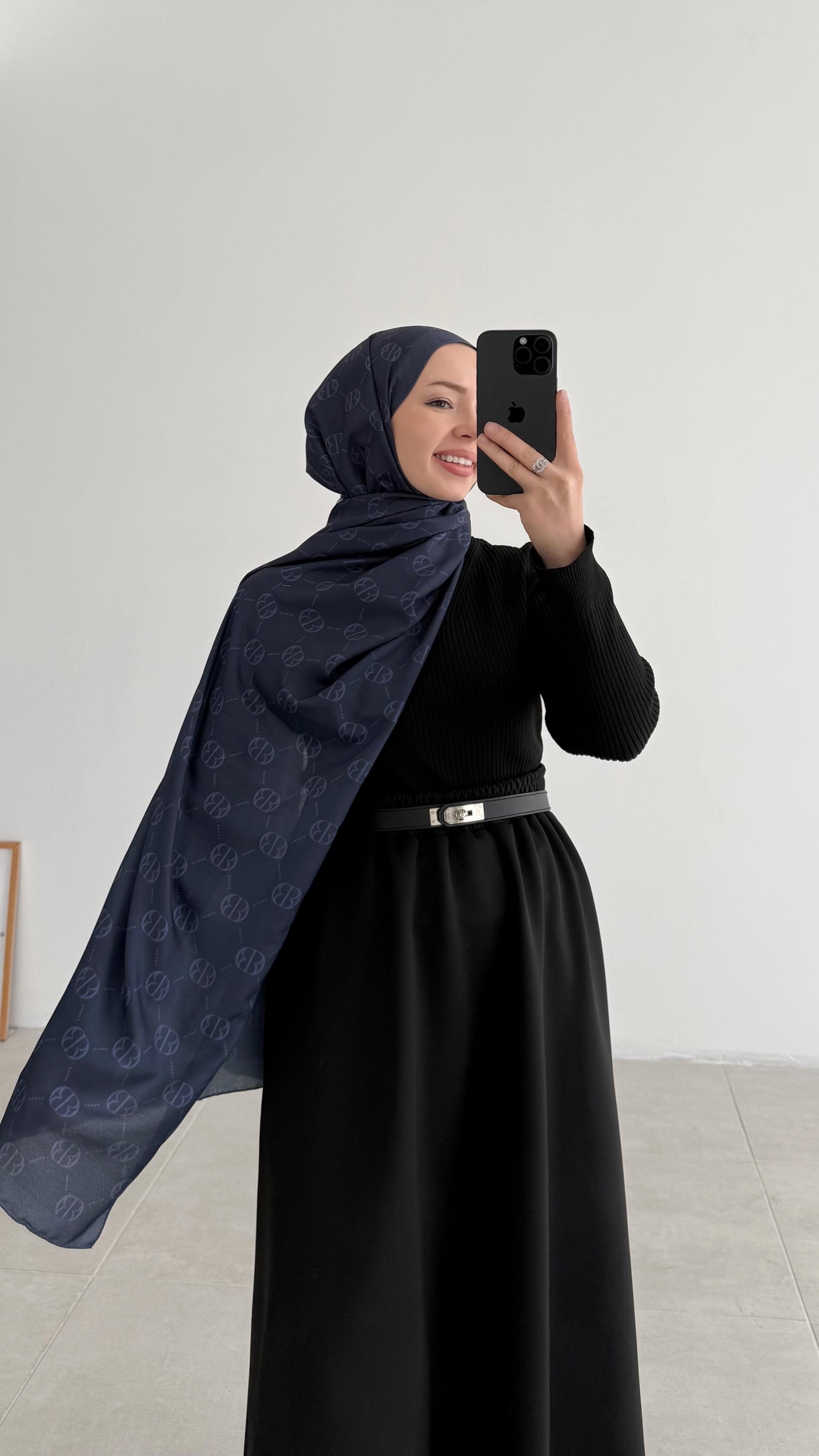 İncira Monogram Floş Lacivert Şal 