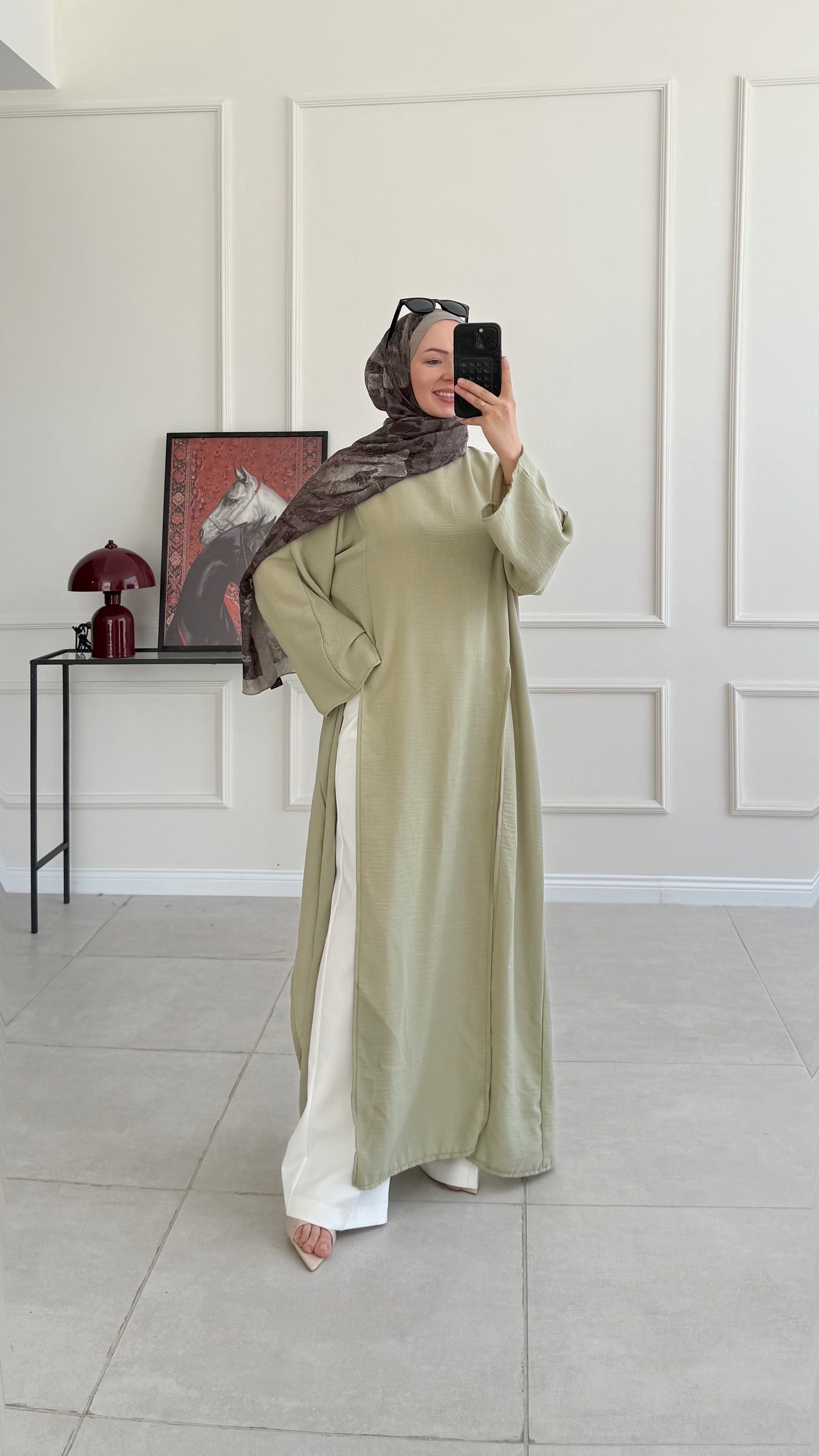 Kamila Oversize Arabic Yırtmaçlı Yeşil Tunik 