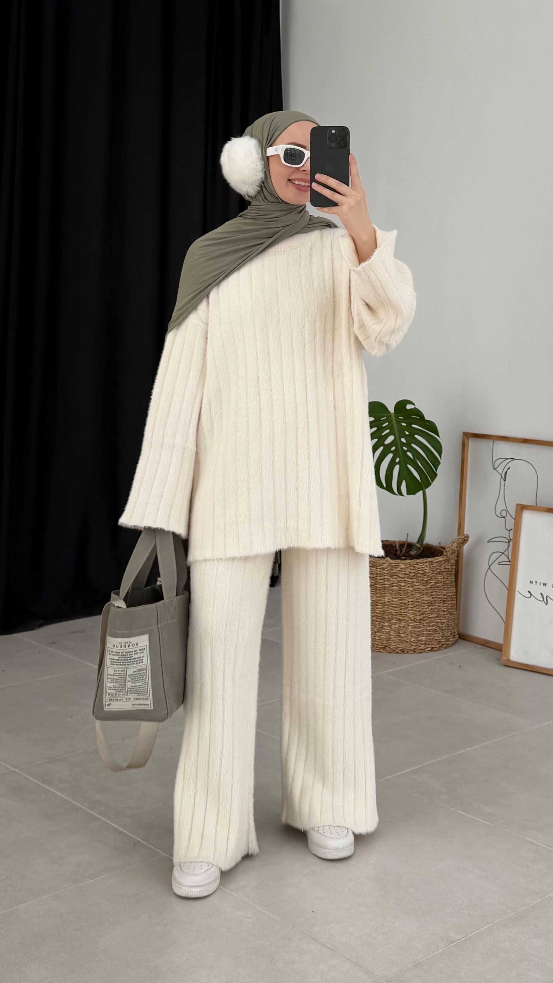 Latte Angora Premıum Çizgili Krem Angora Takım 