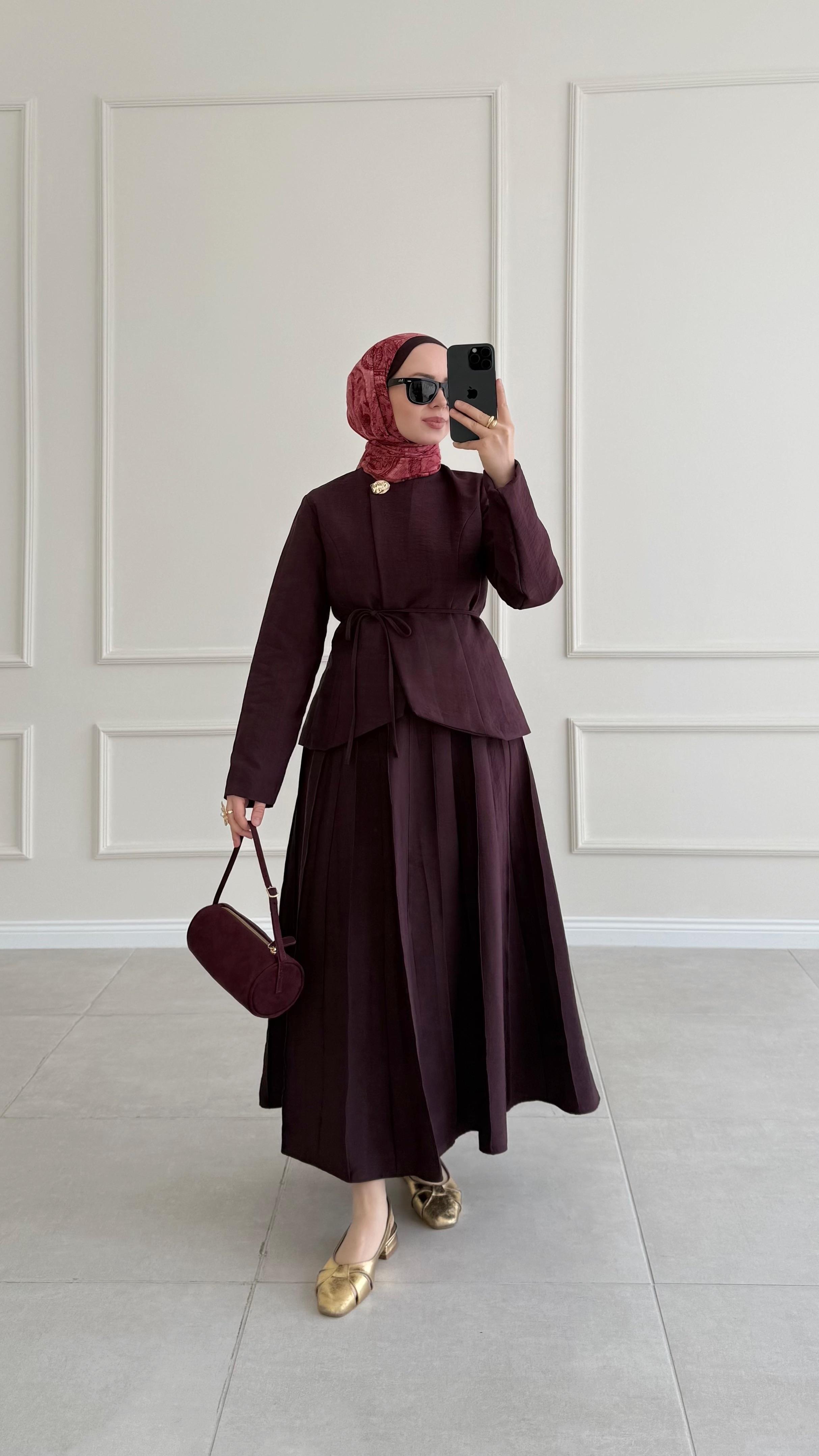 Leonardo Mürdüm Tek Düğme Gabardin Etek Takım