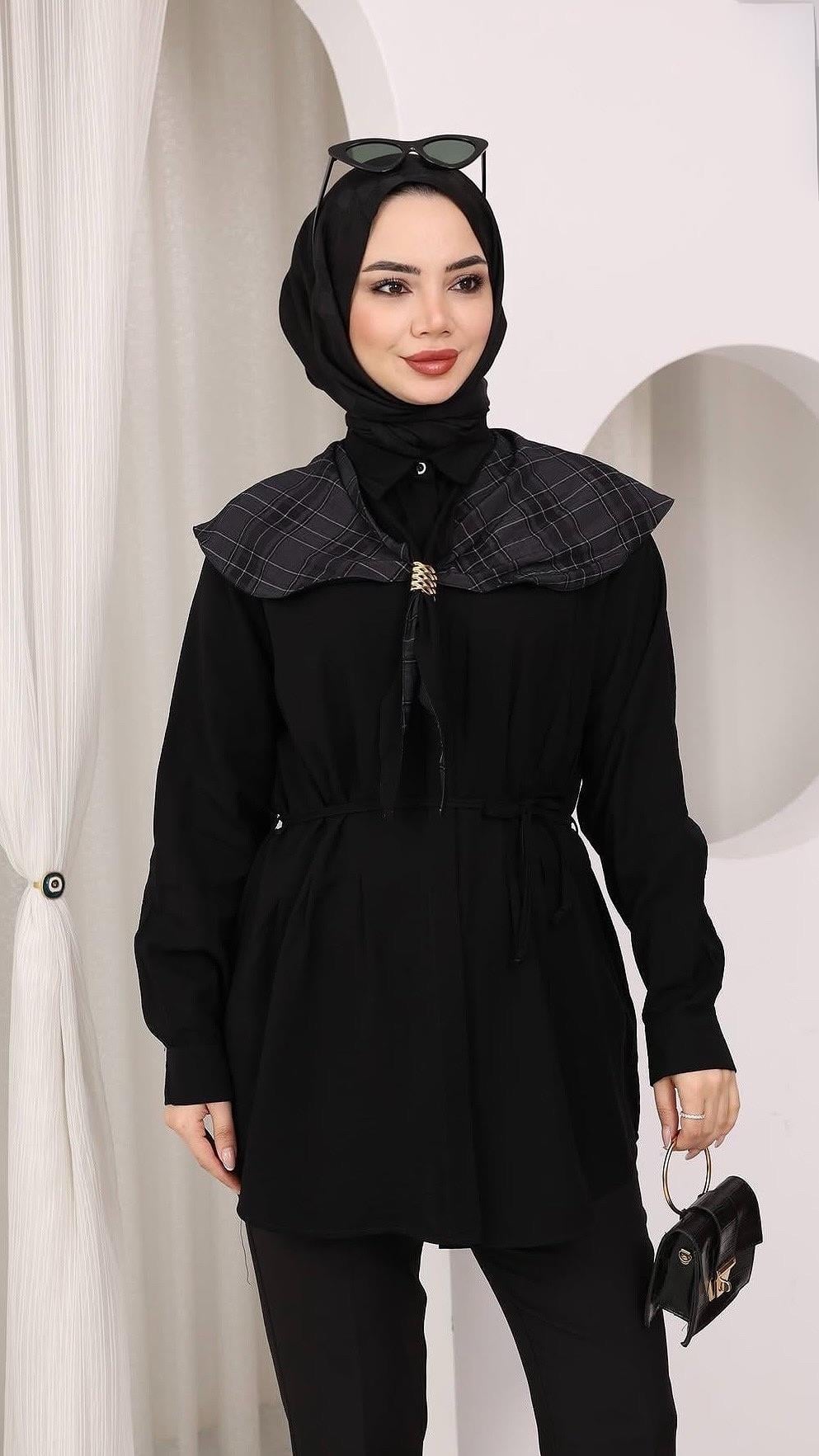 Lone Şal Detaylı Tasarım Siyah Tunik