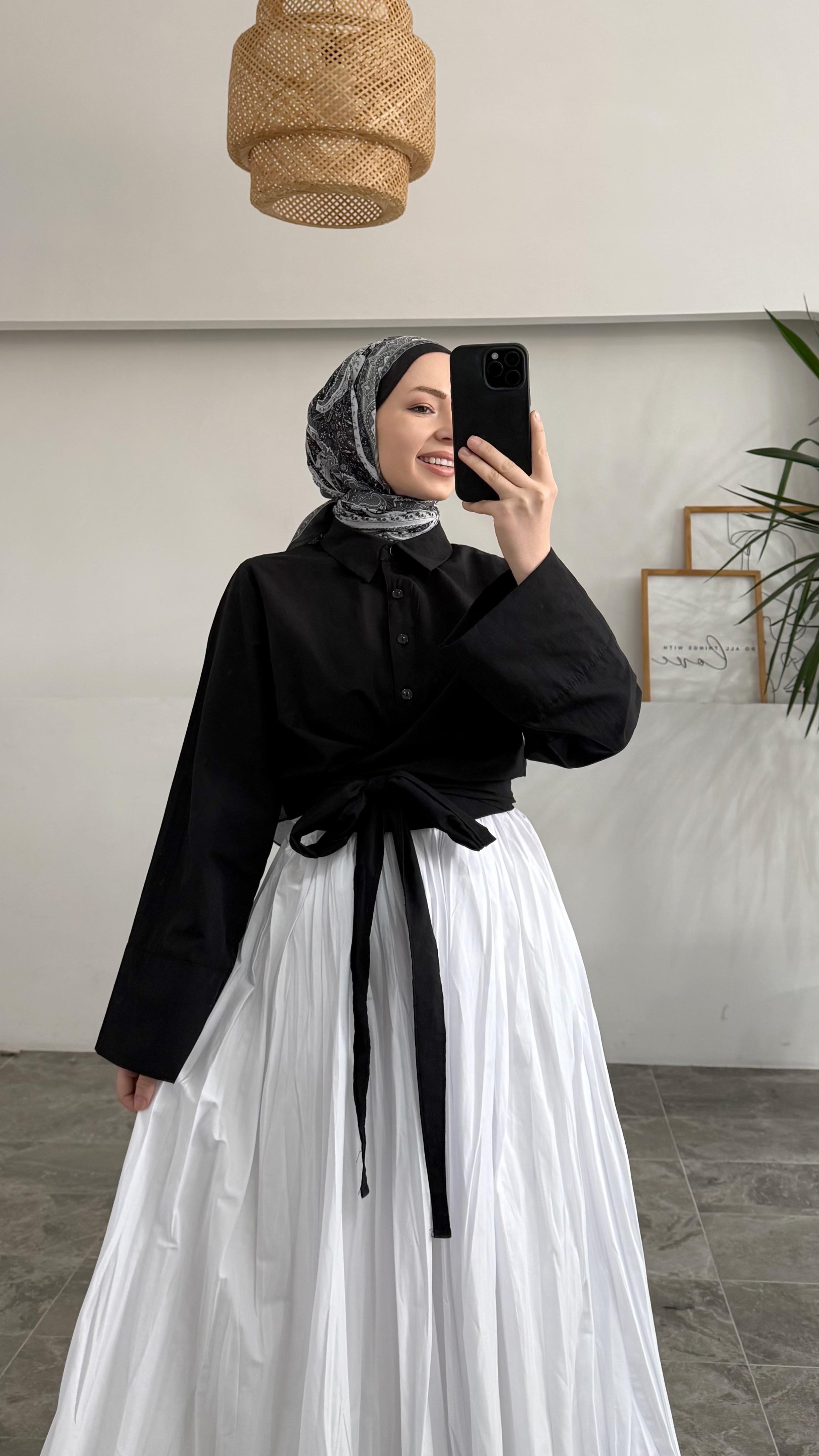 Melinda Tasarım Bağlamalı Siyah Gömlek