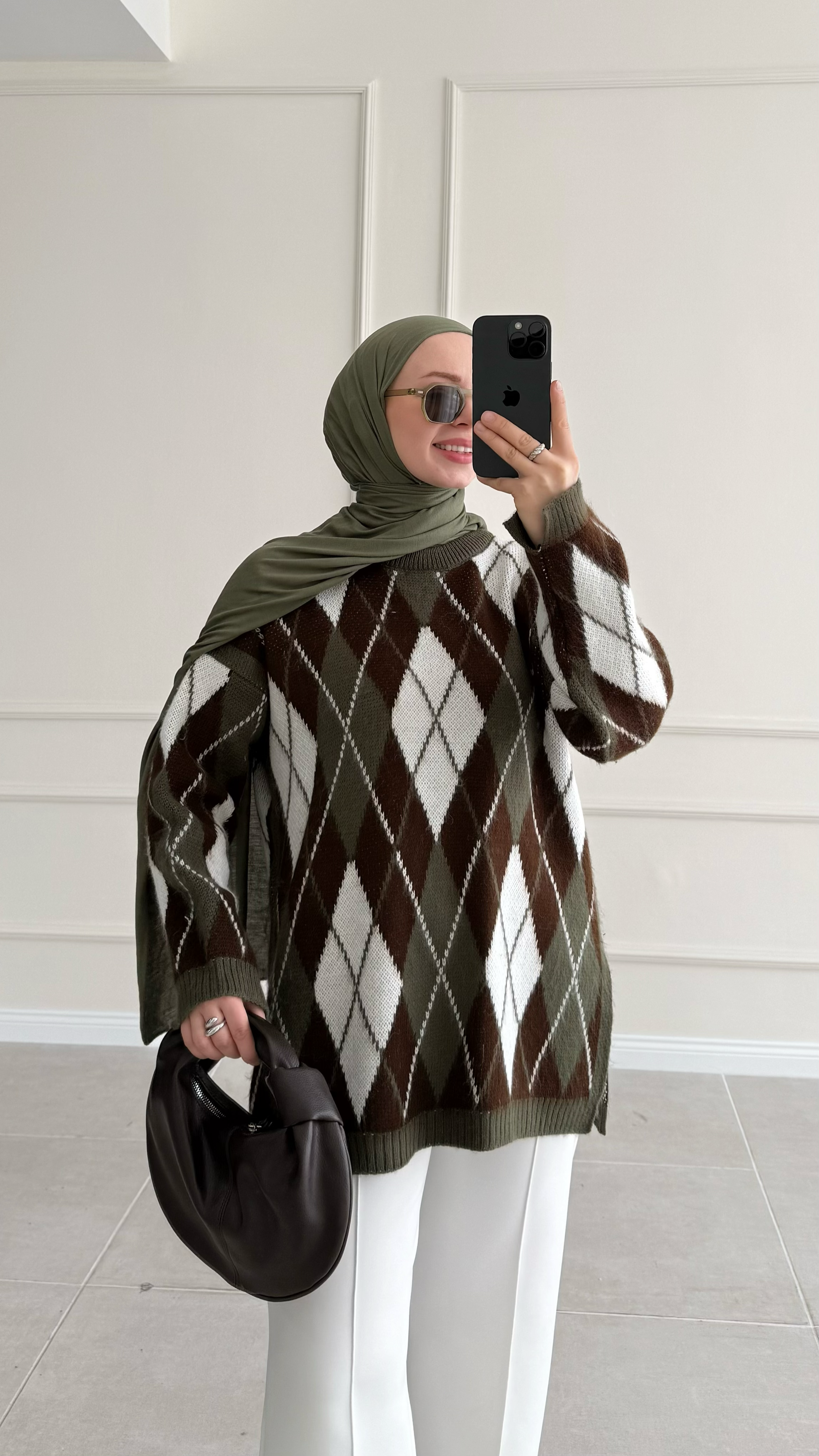 Mira Oversize Baklava Desen Yırtmaçlı Haki Kazak