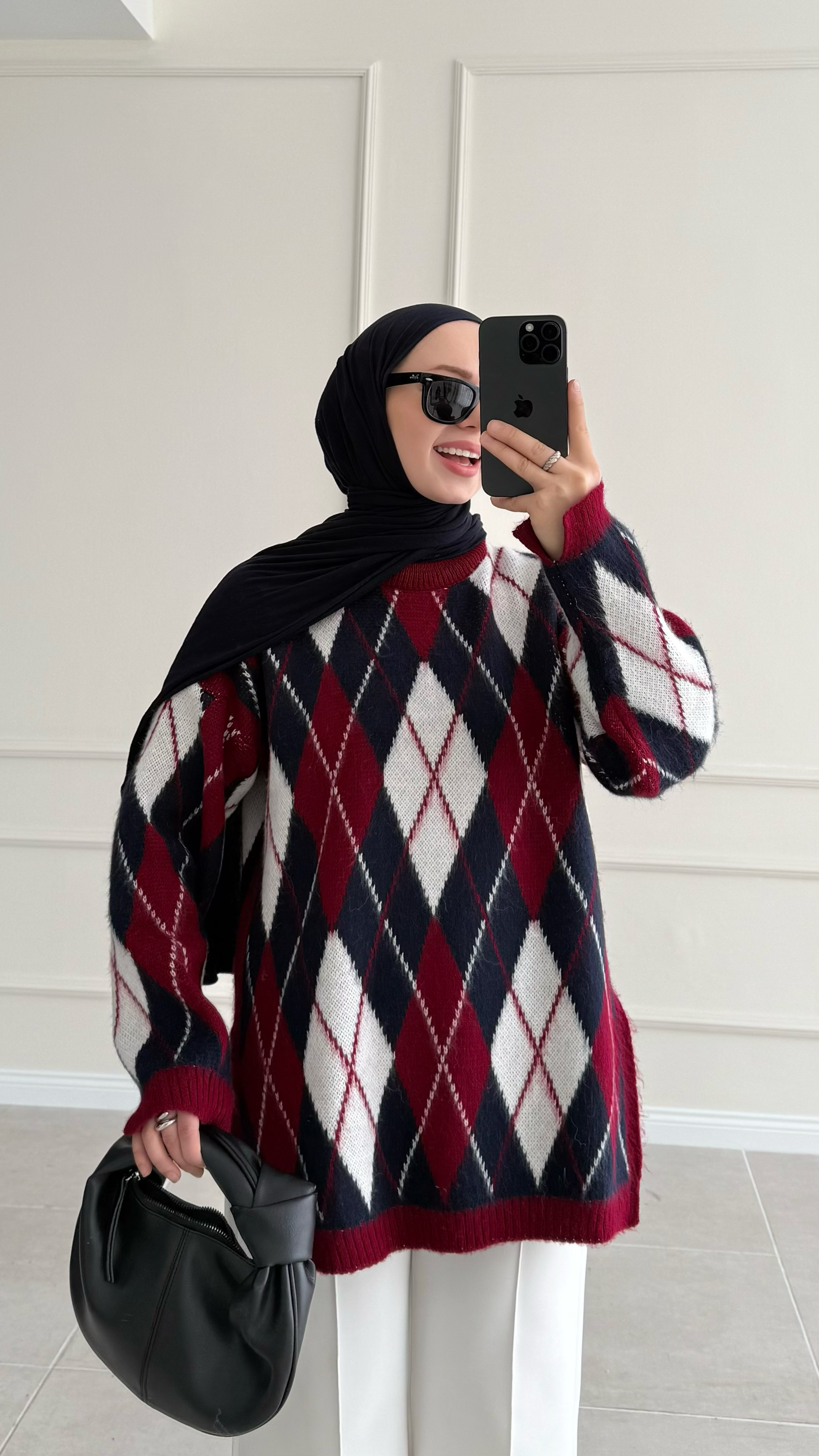 Mira Oversize Baklava Desen Yırtmaçlı Bordo Kazak