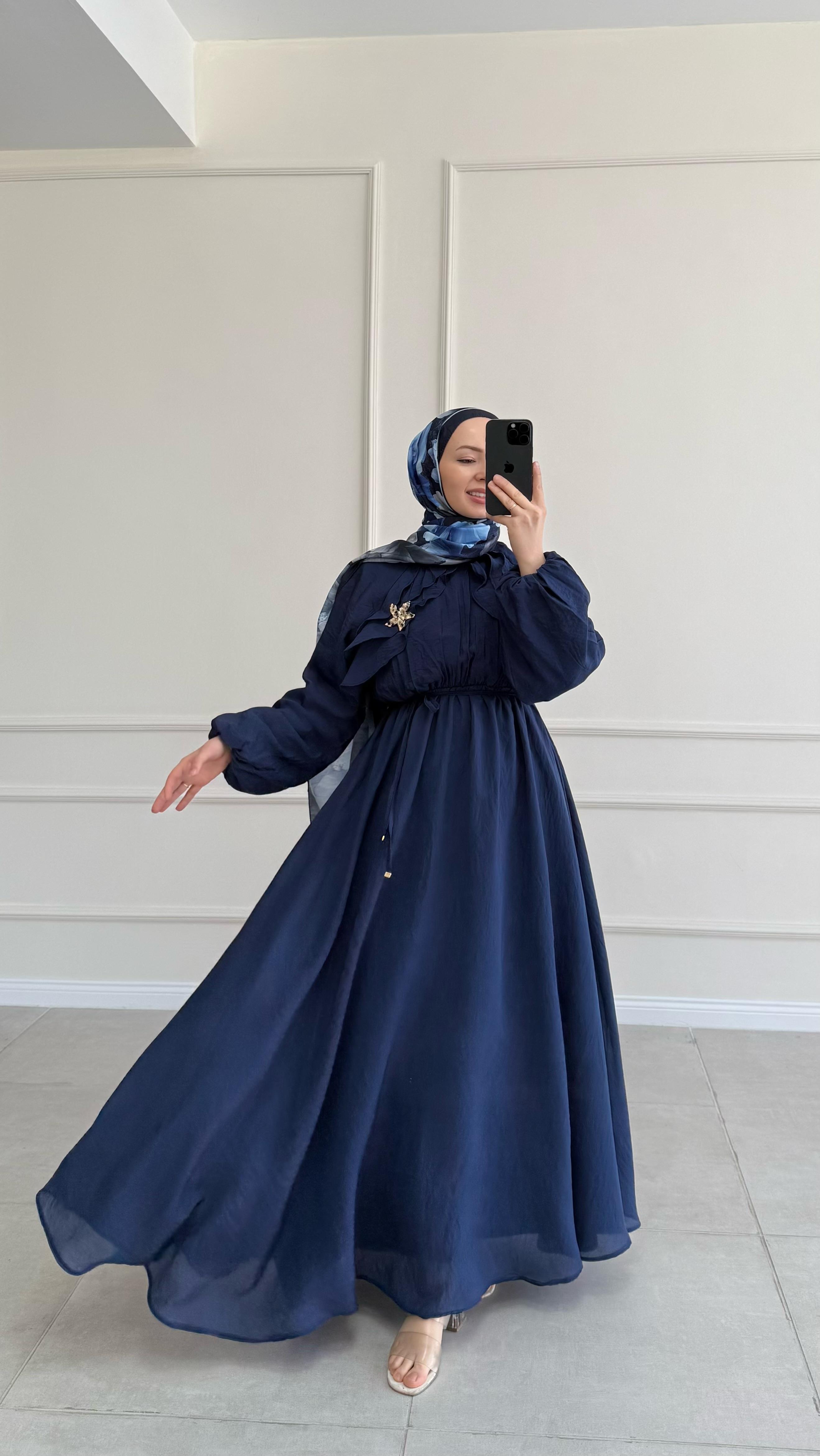 Pale Fırfırlı Lacivert Elbise