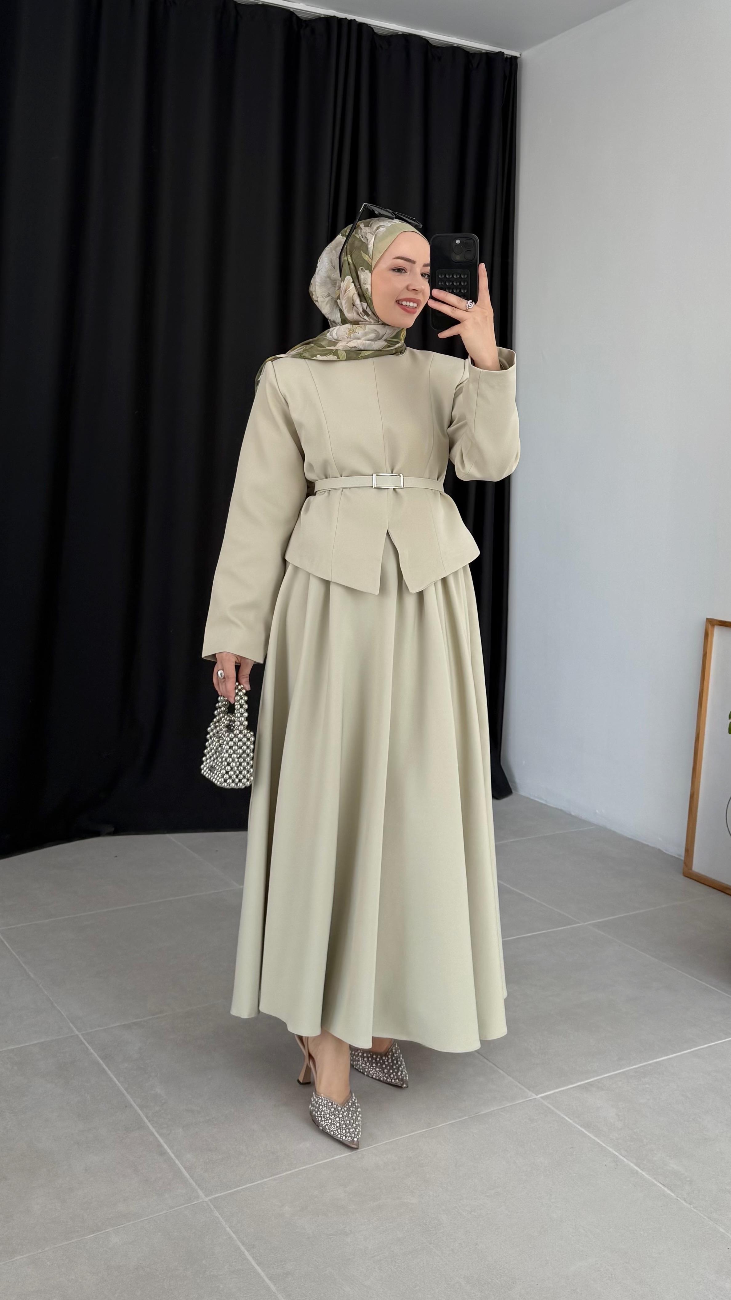 Panel Premıum Yırtmaç Detaylı Küf Yeşili Takım