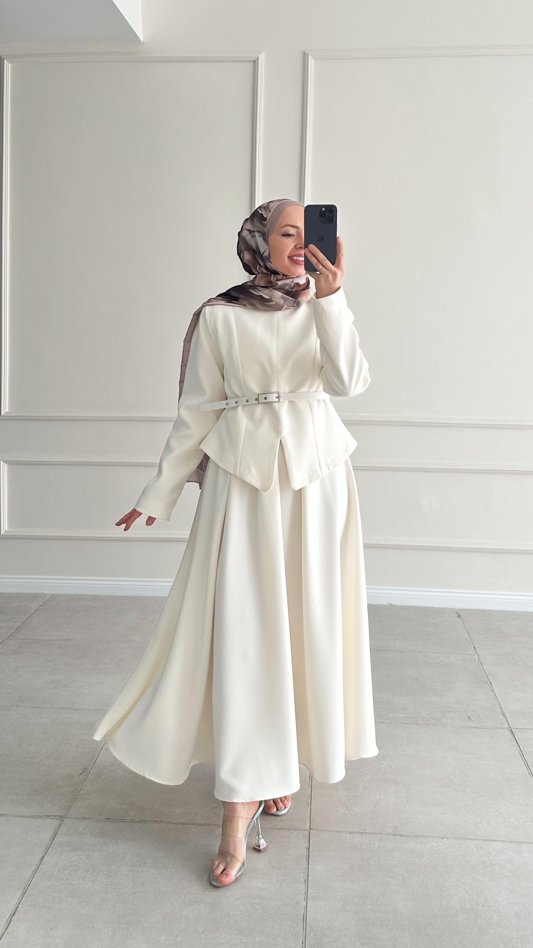 Panel Premıum Yırtmaç Detaylı Taş Takım