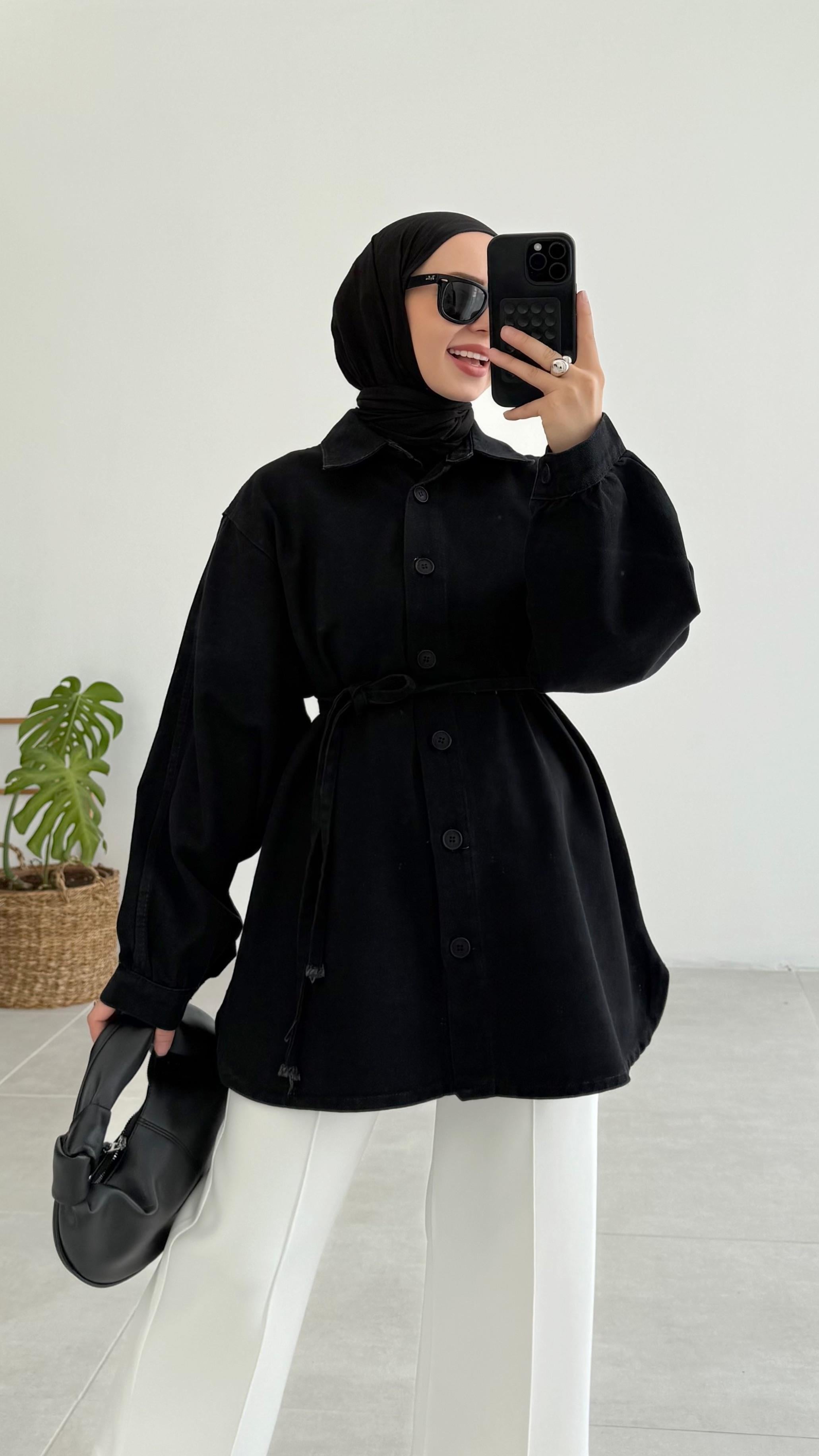 Passe Bel Bağlamalı Siyah Kot Ceket