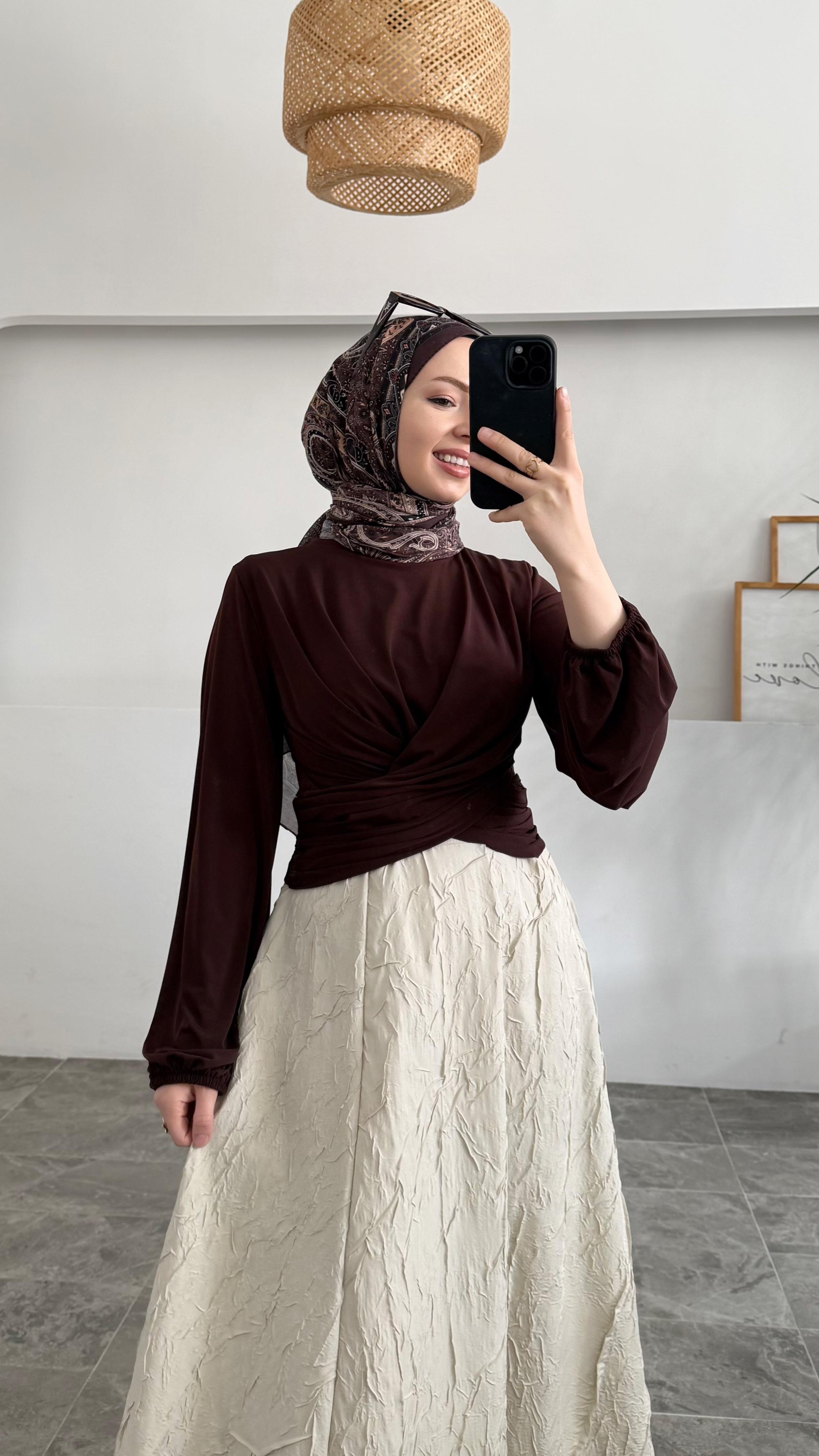 Sandra Çift Drapeli Acı Kahve Bluz