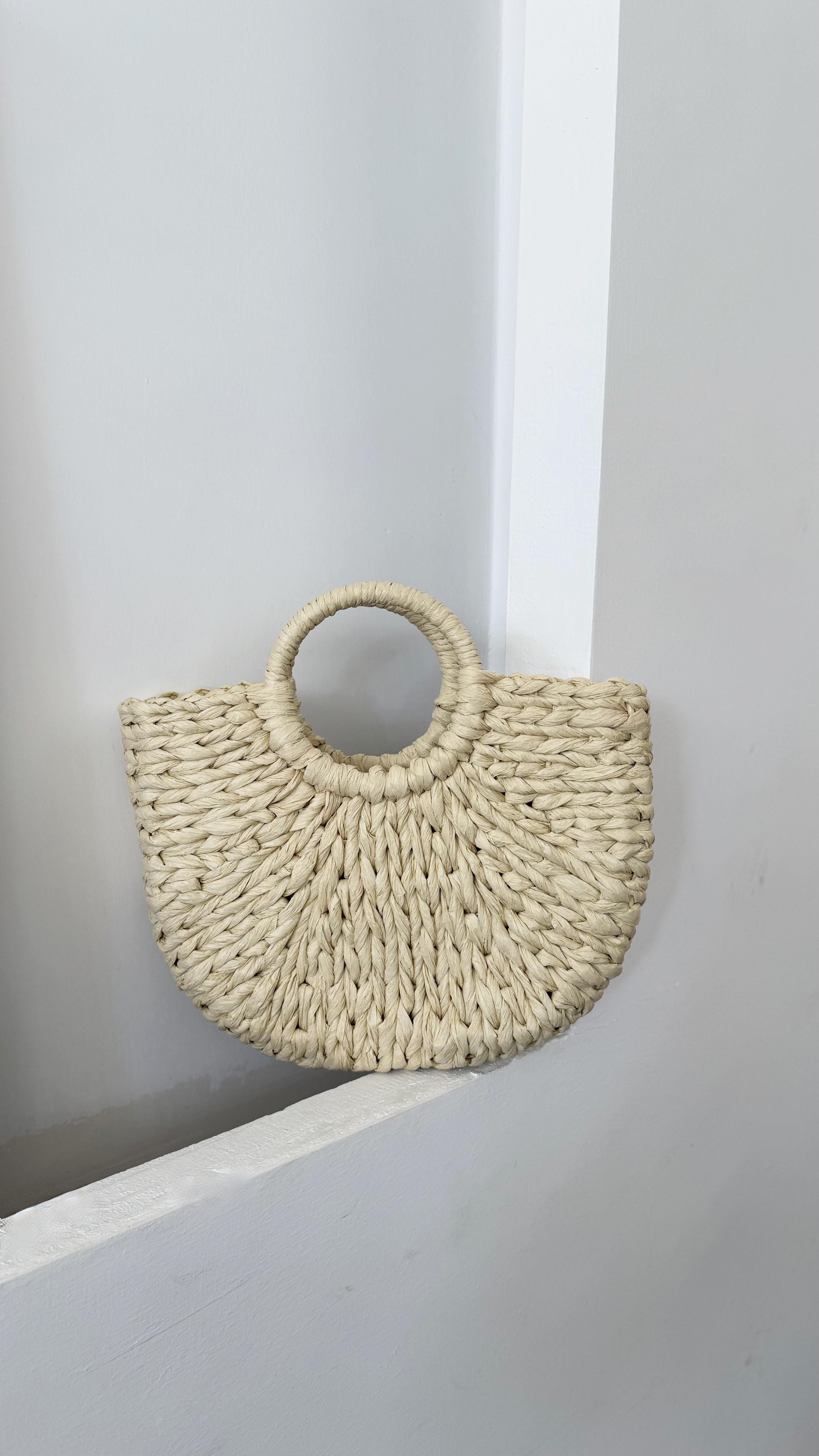 Saplı Hasır Krem Çanta