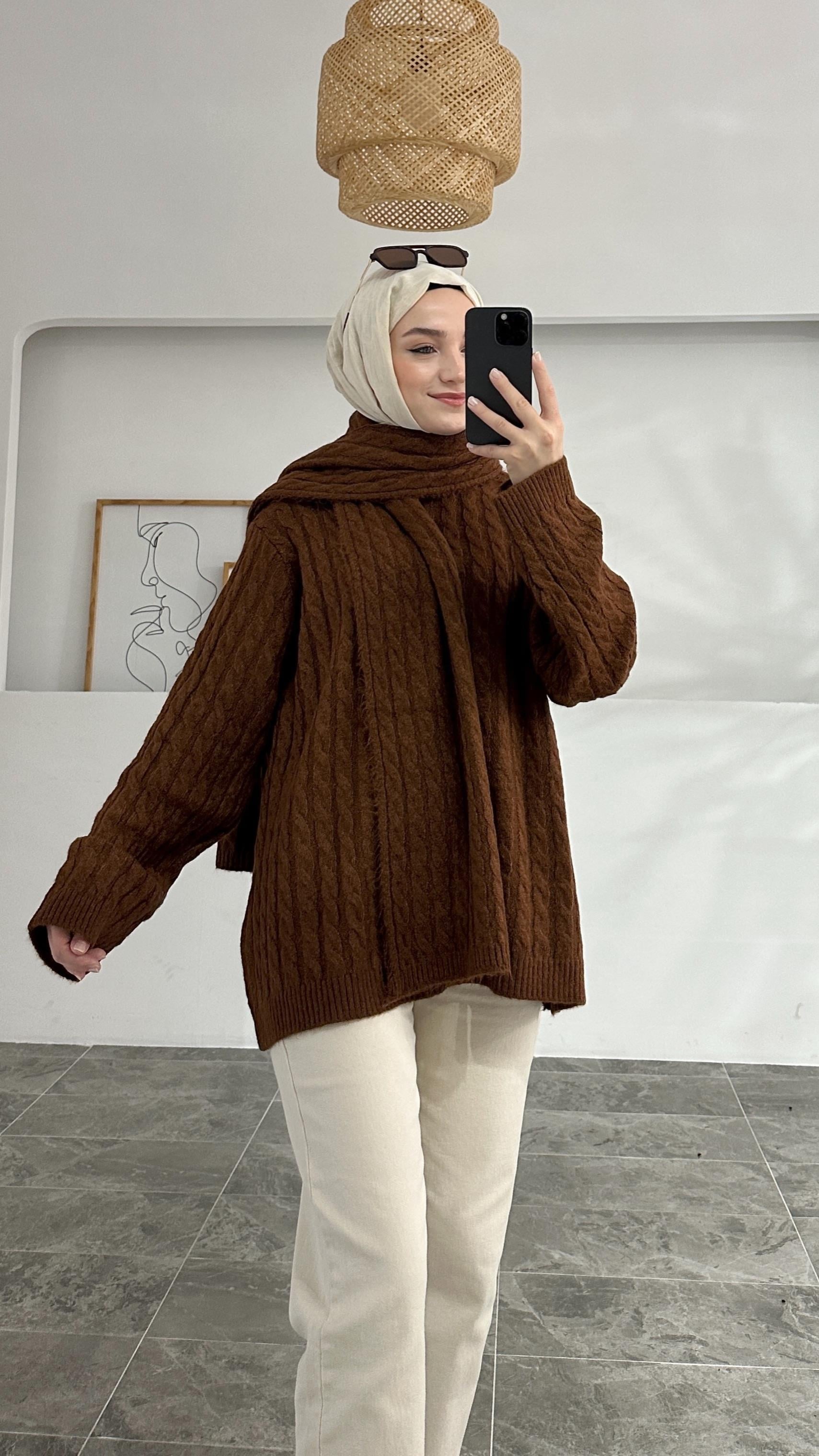 Semiramis Premium Örgü Desen Kahverengi Atkılı Kazak