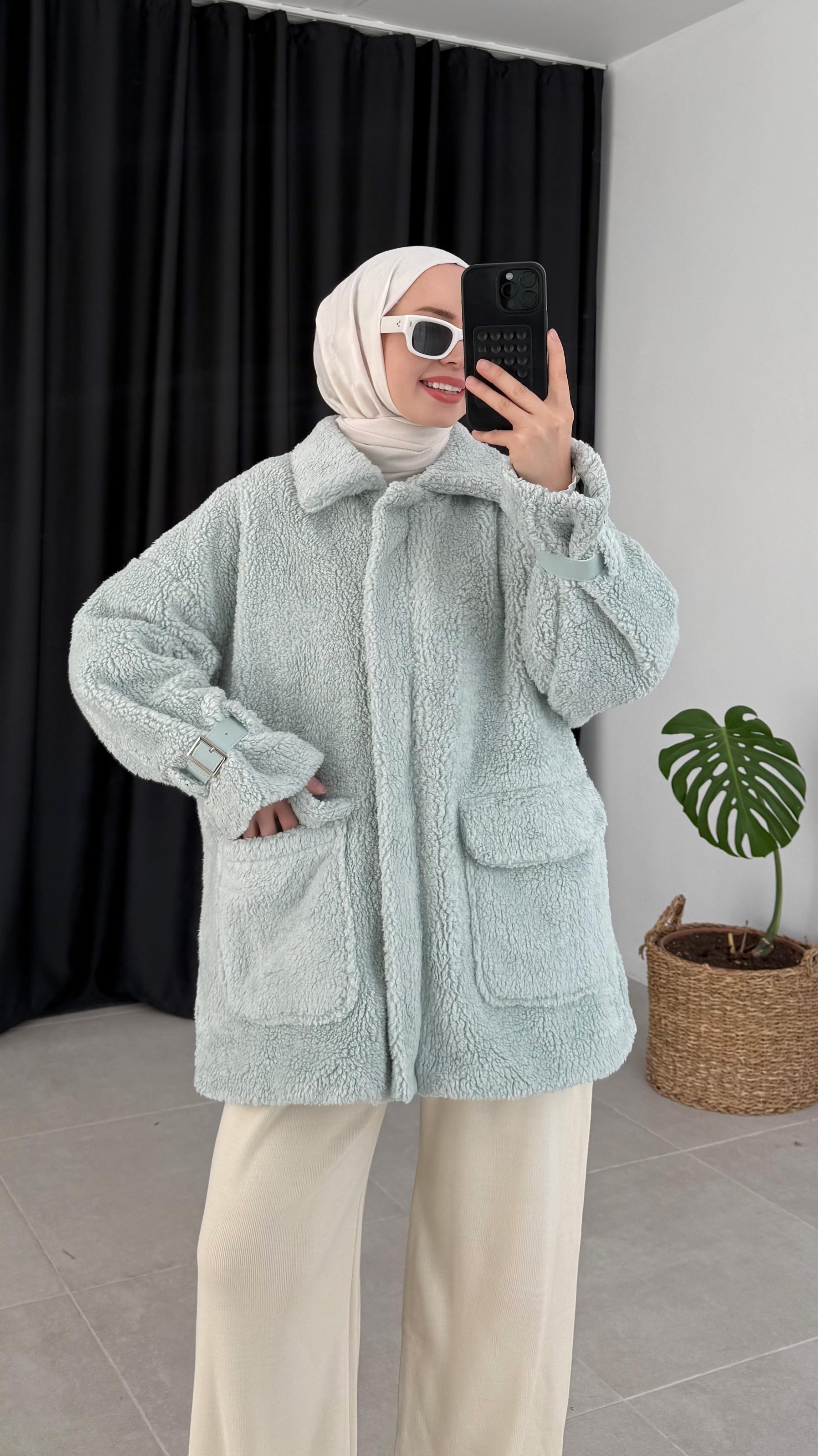 Star Önü Fermuarlı Mint Peluş Mont 