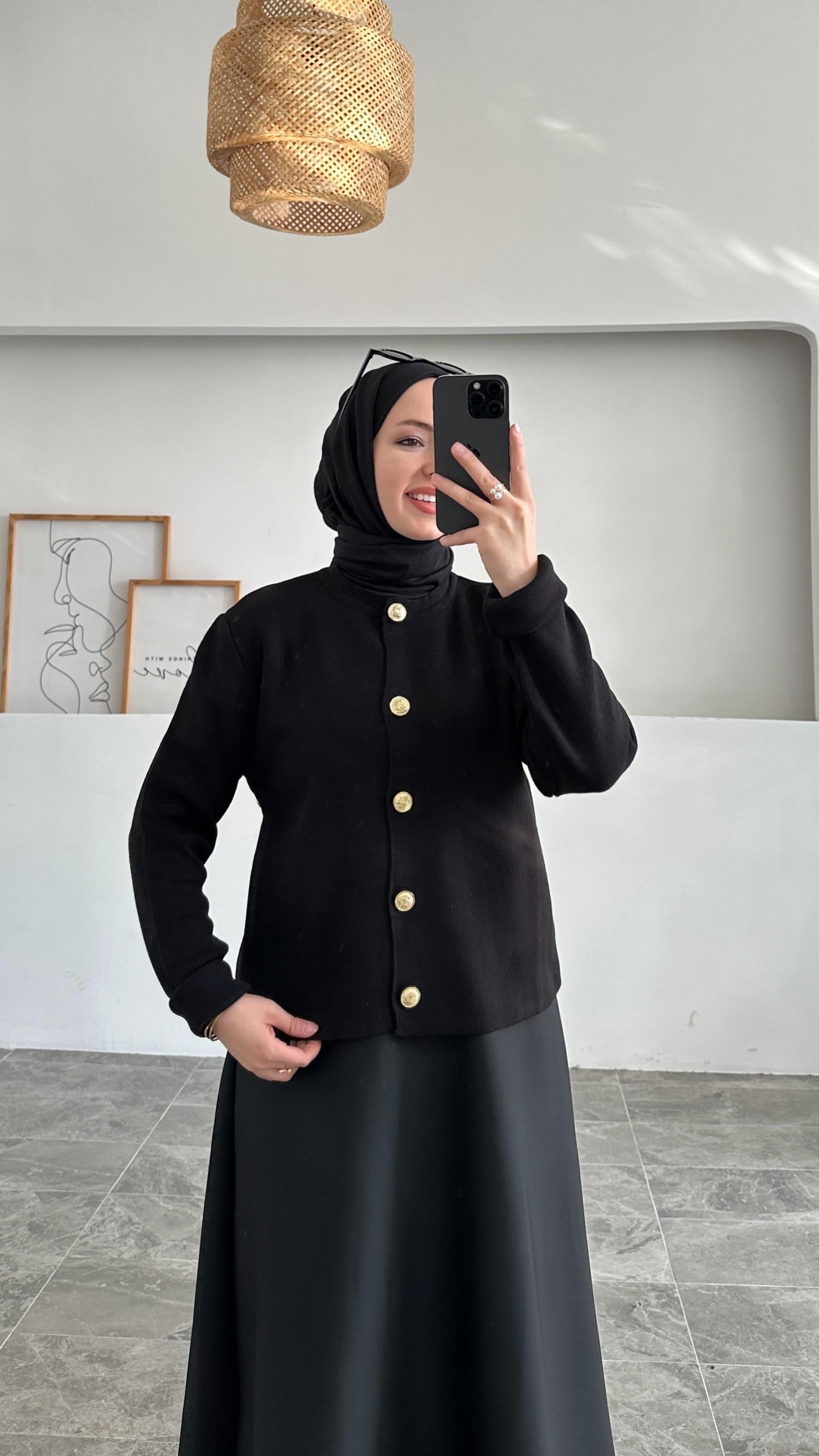 Ursula Zara Model Düz Siyah Kısa Triko Hırka
