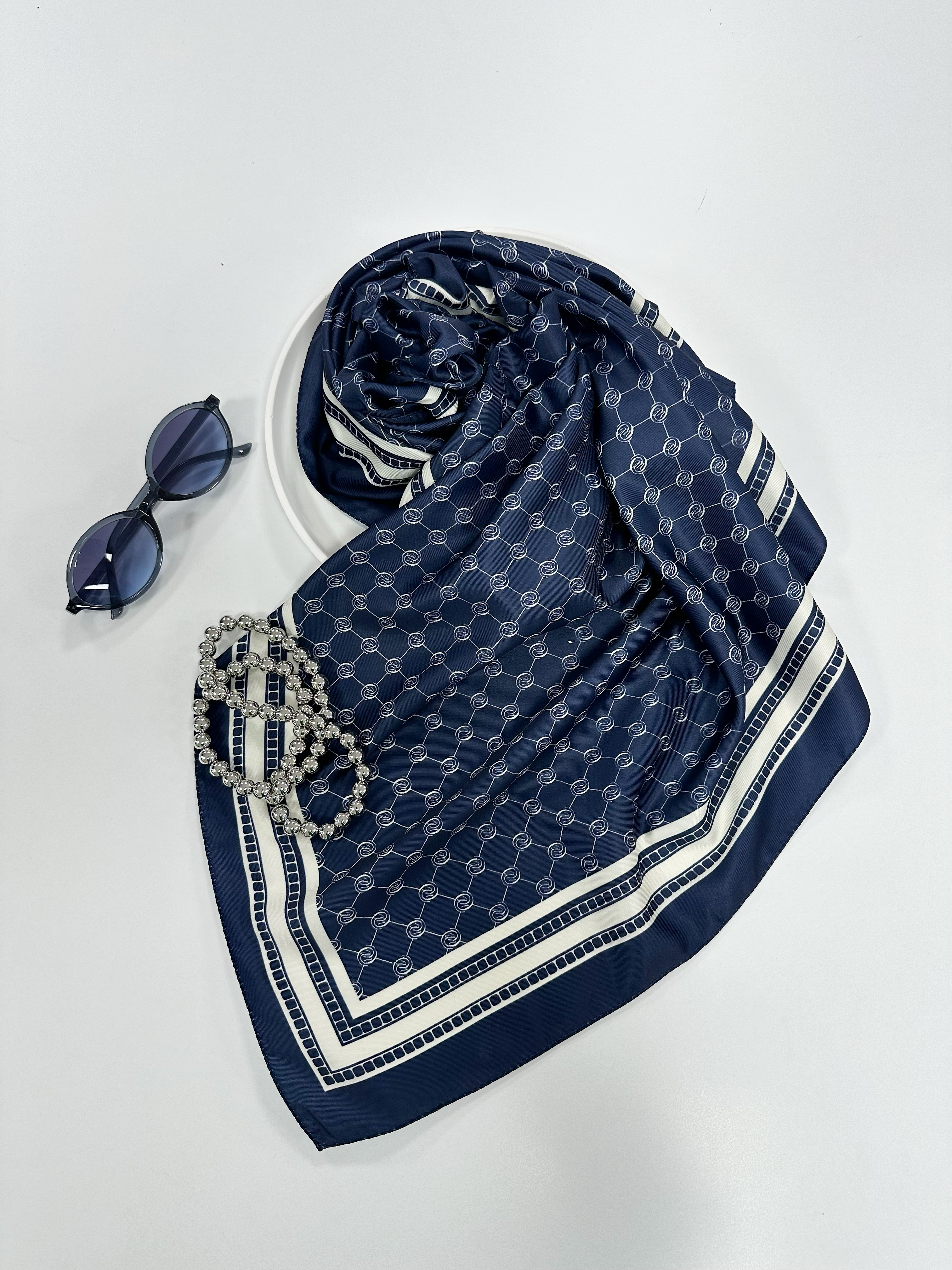 Vkko Desen Lacivert Monogram Eşarp