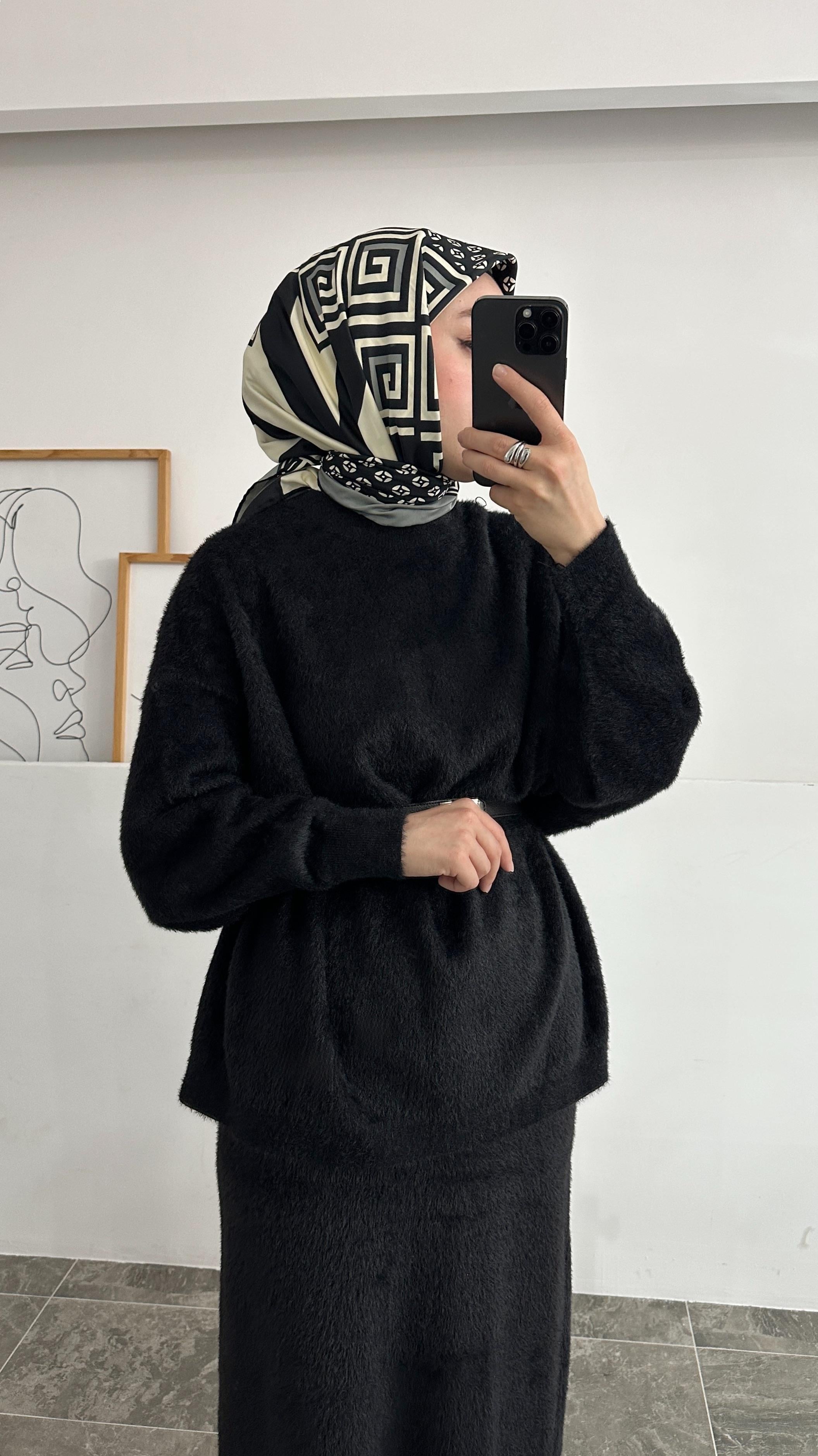 Yarnie Geometrik Desen Gri Eşarp