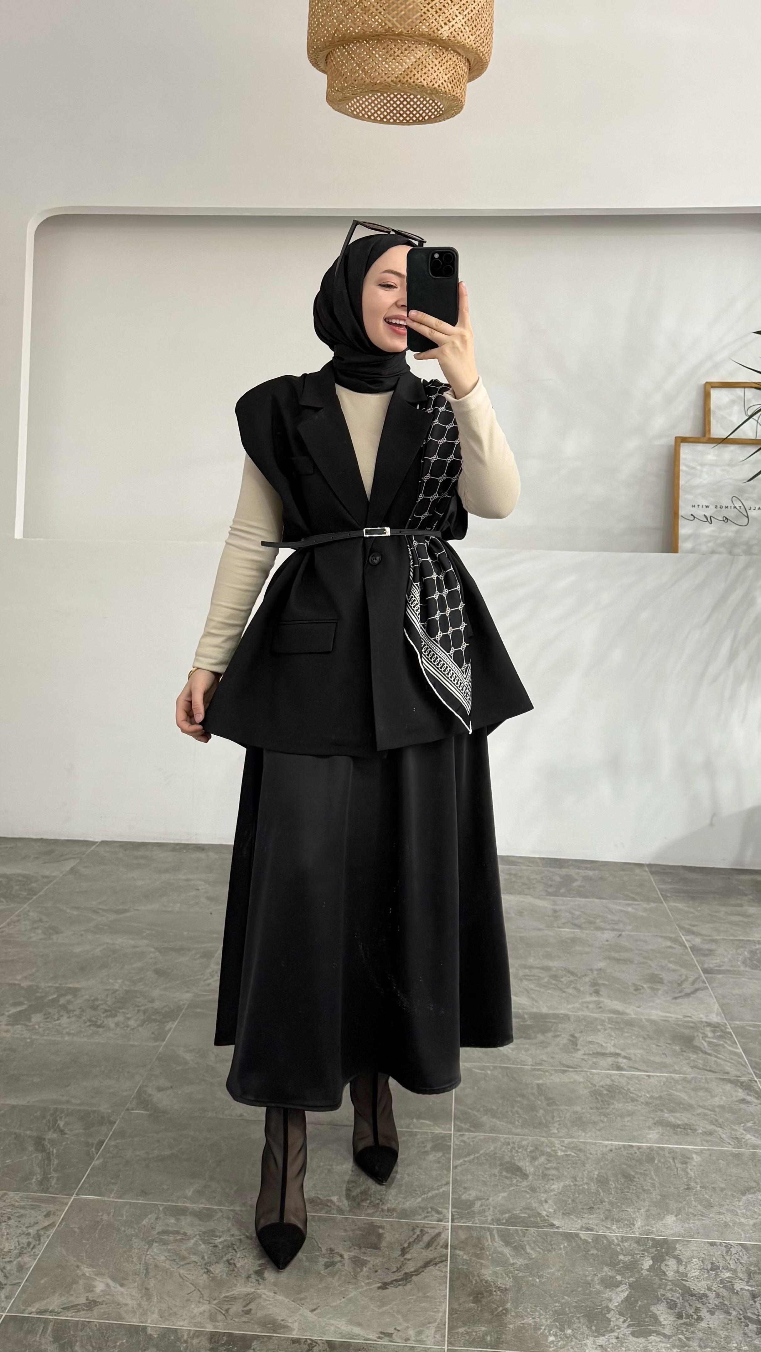 ZRA Model Siyah Saten Etek