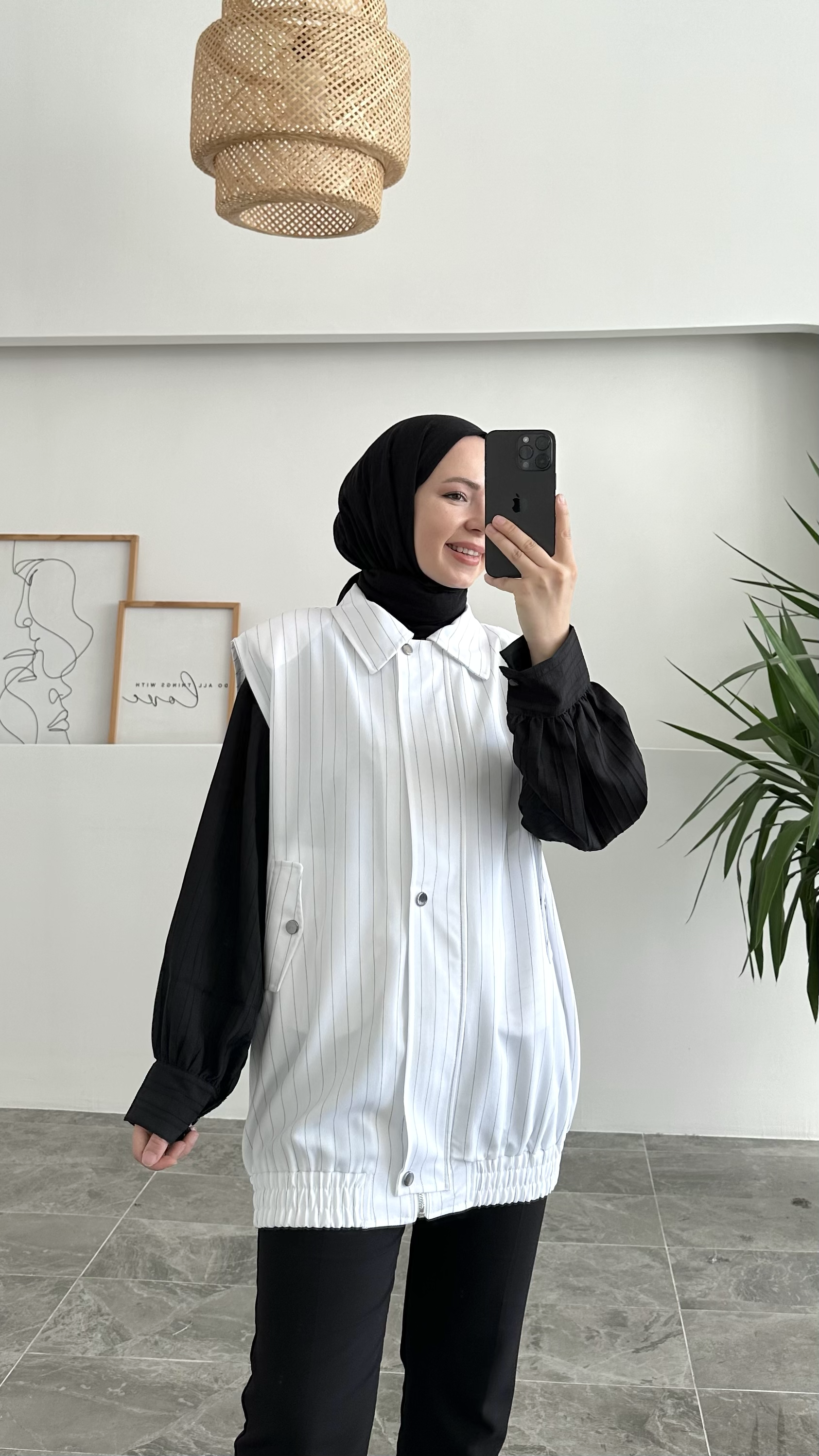 Abbaya Basic Çizgili Beyaz Yelek