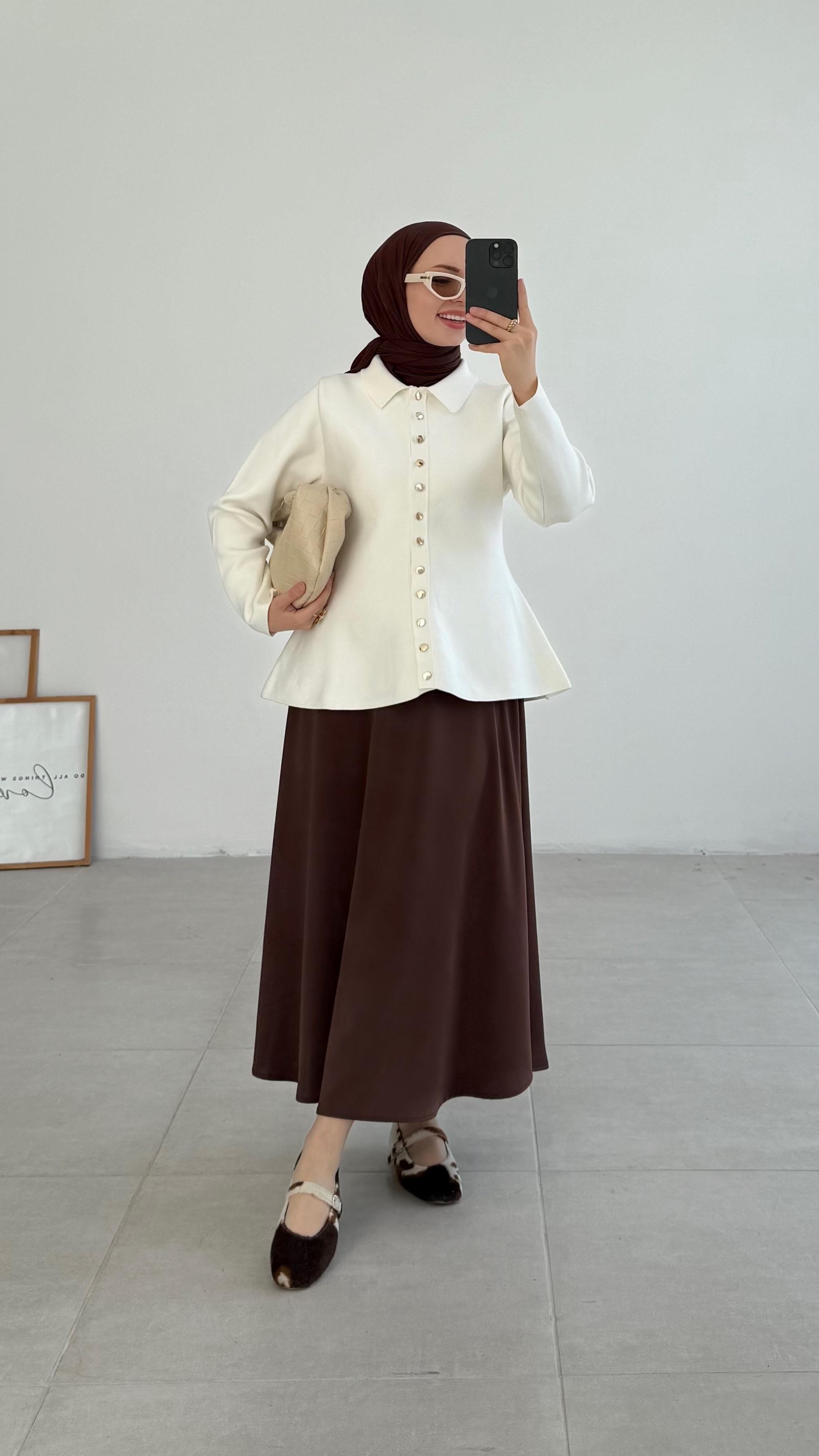 Açelna Yakalı Merserize Beyaz Hırka 