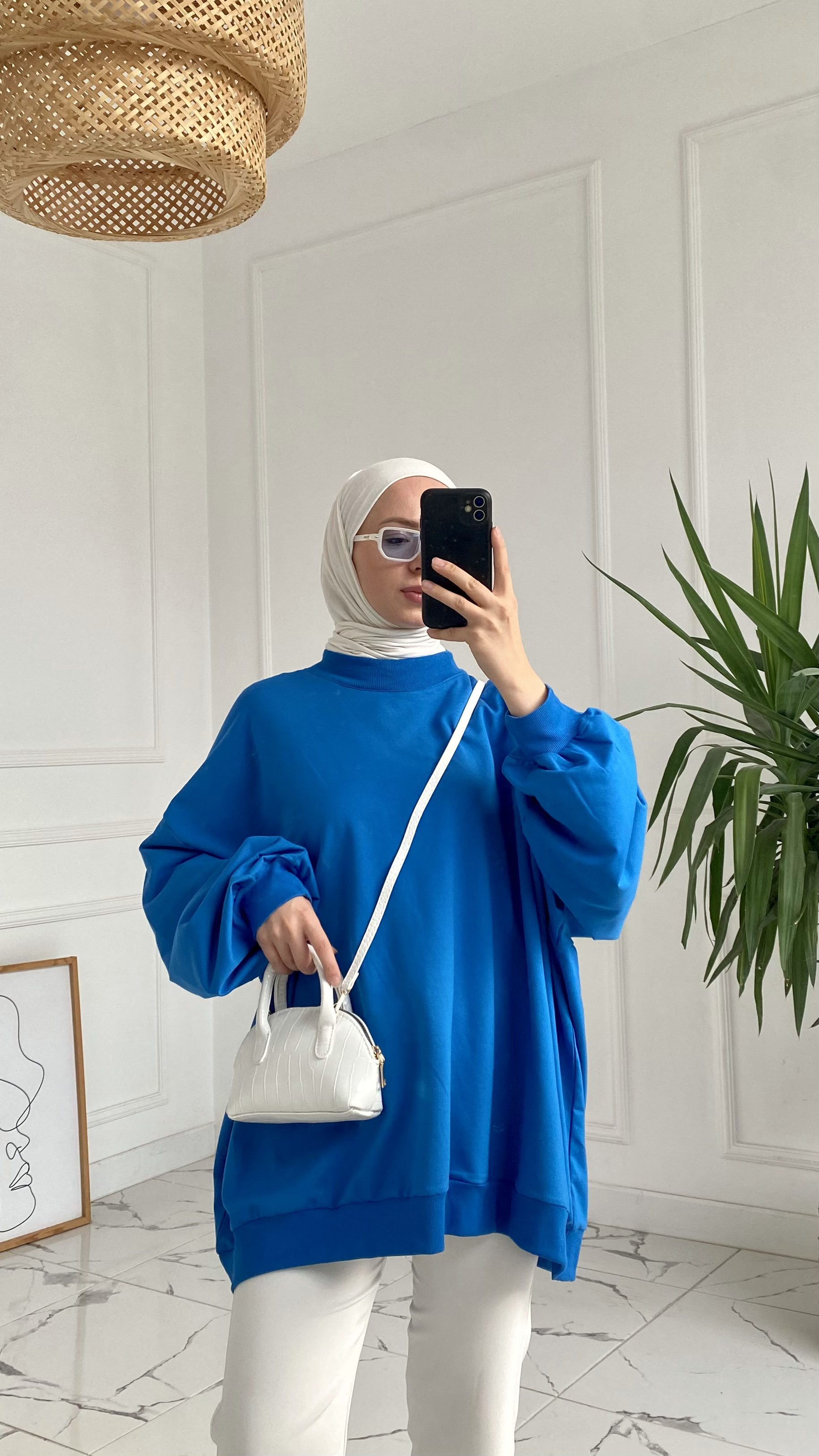 Adela Mavi Cotton Sweatshirt