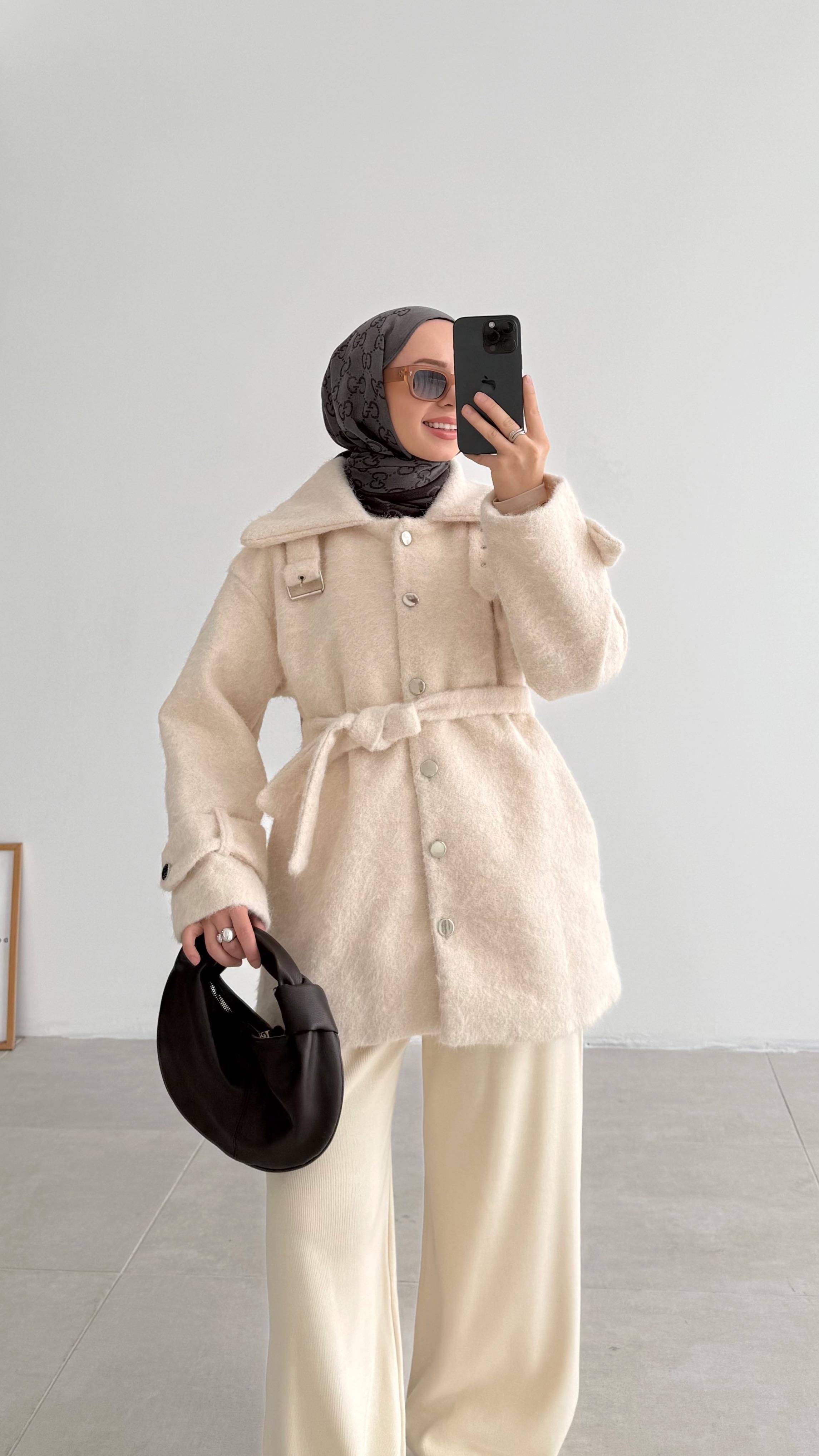 Alaysa Premıum Kolu Tokalı Teddy Krem Ceket 