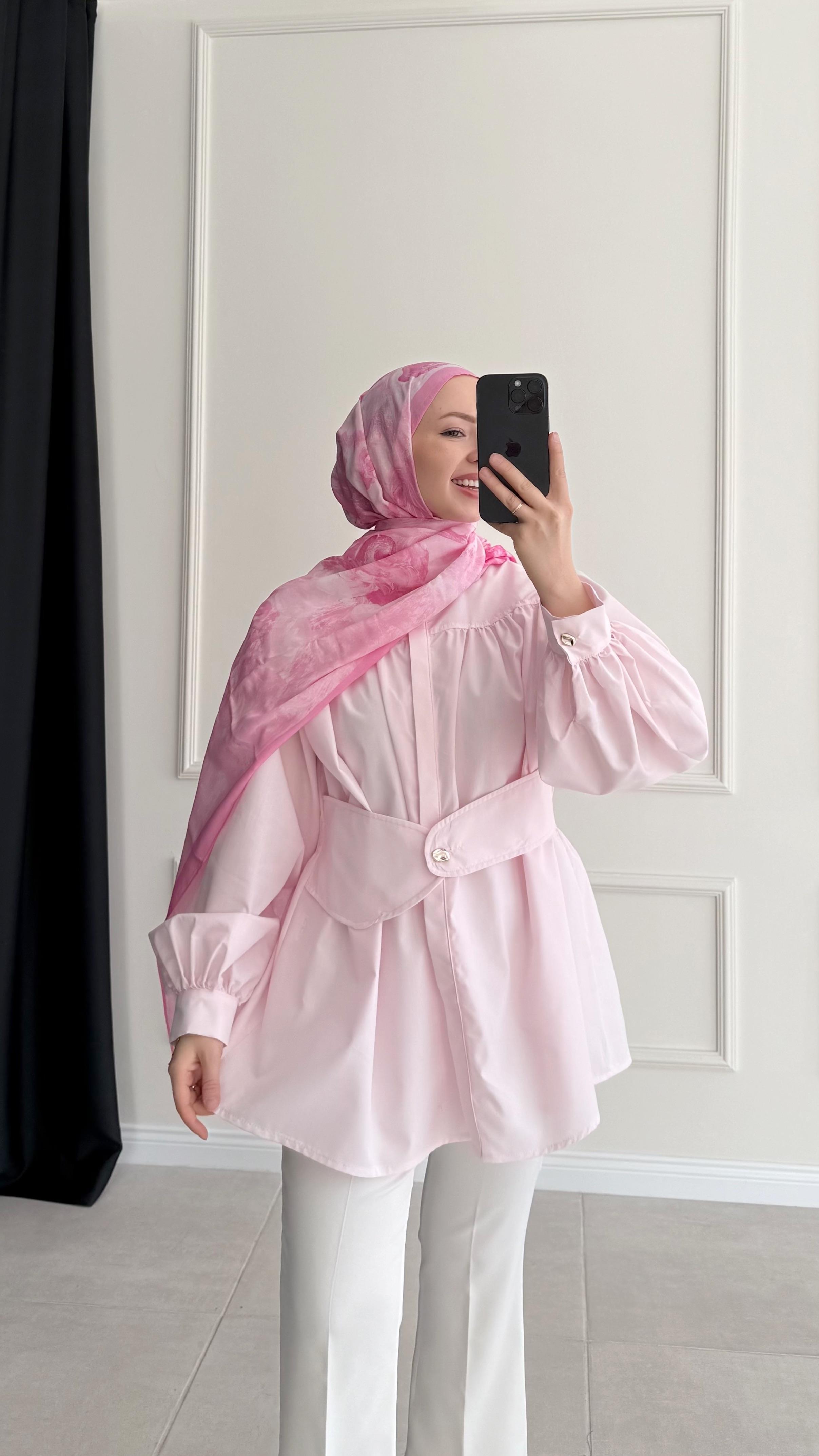 Alda Porsaj Kemer Detaylı Pembe Gömlek