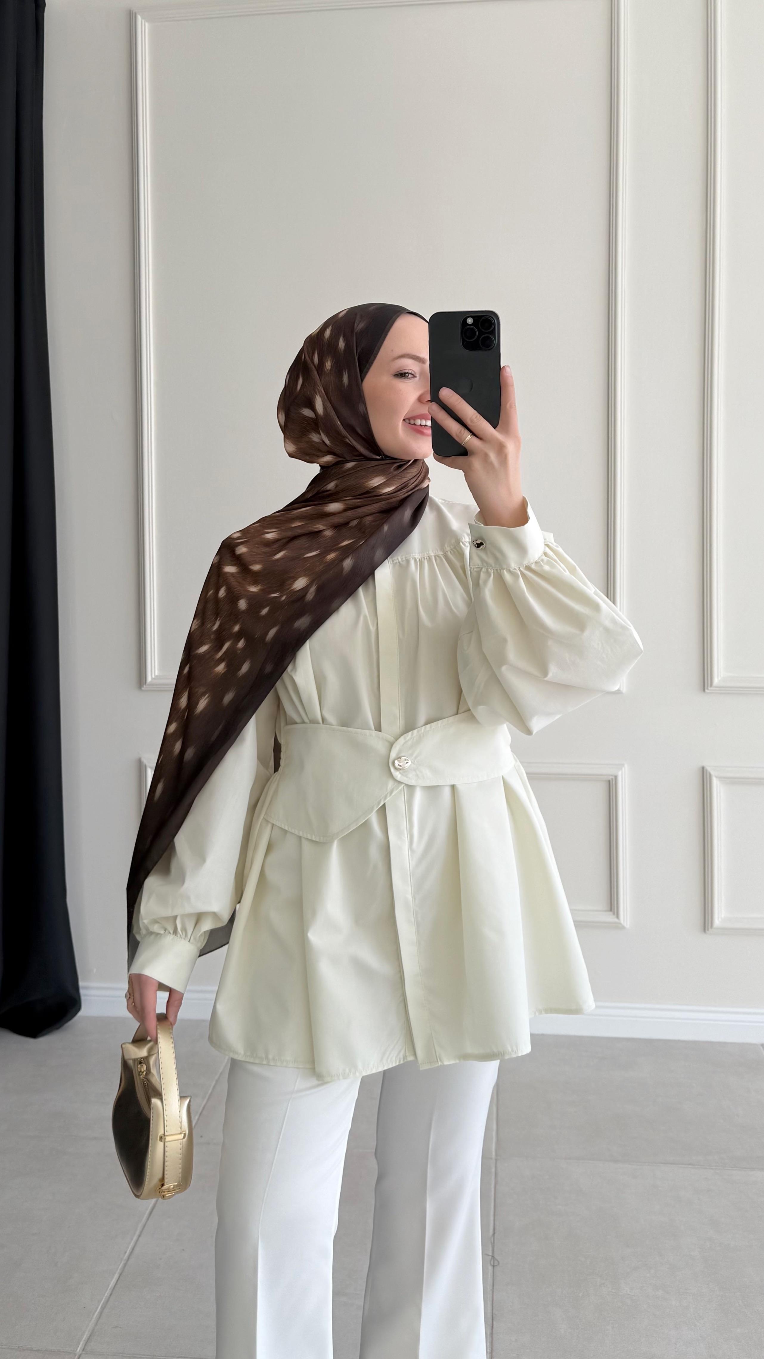 Alda Porsaj Kemer Detaylı Sarı Gömlek