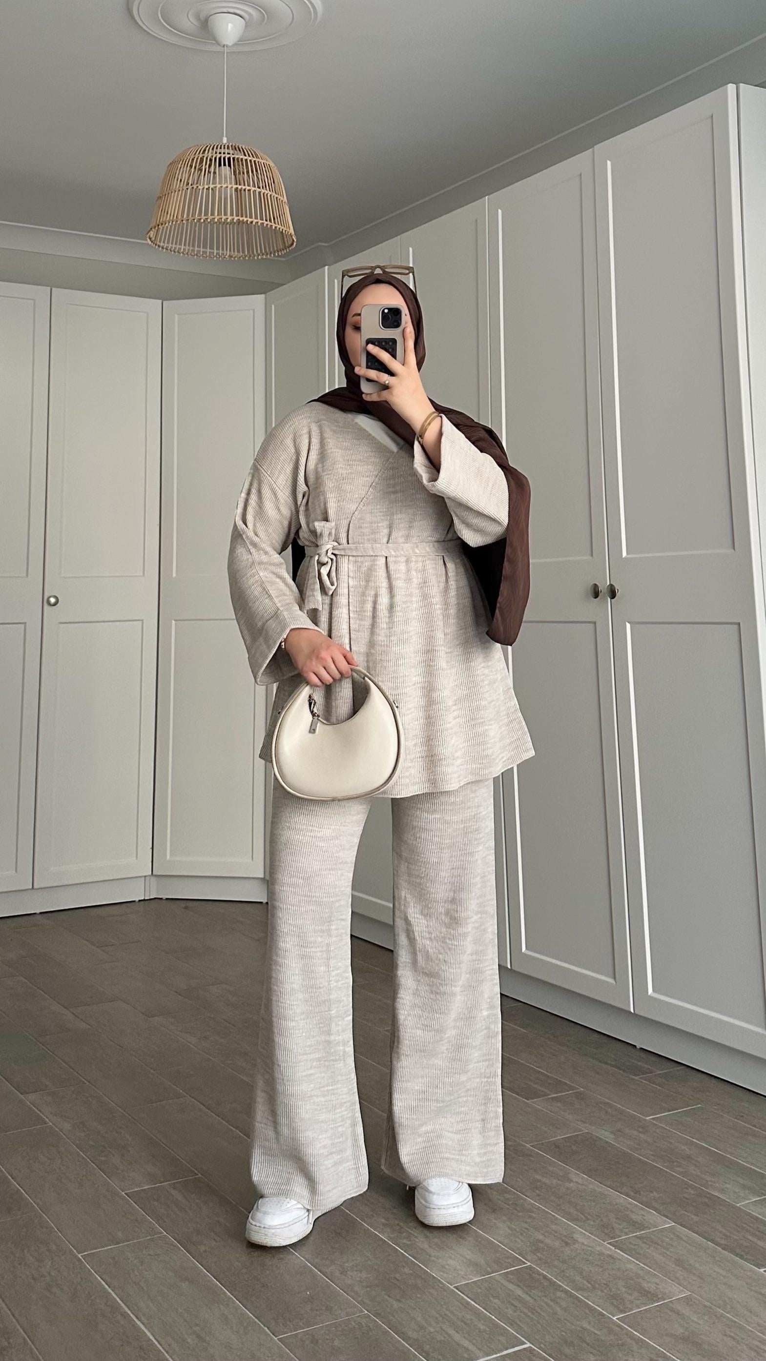 Alexa Hırkalı Taş Triko Takım