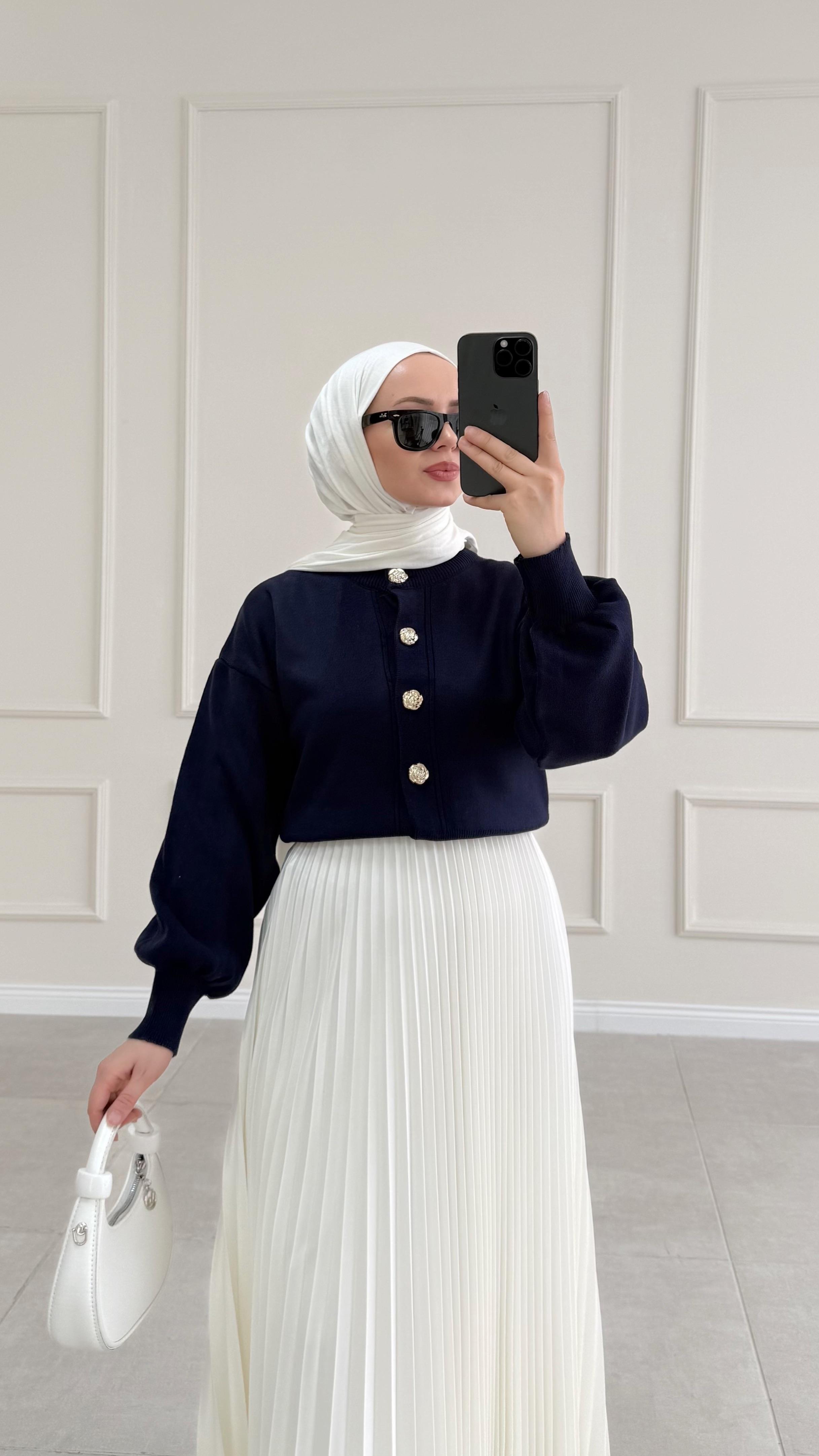 Anyas Lacivert Triko Hırka