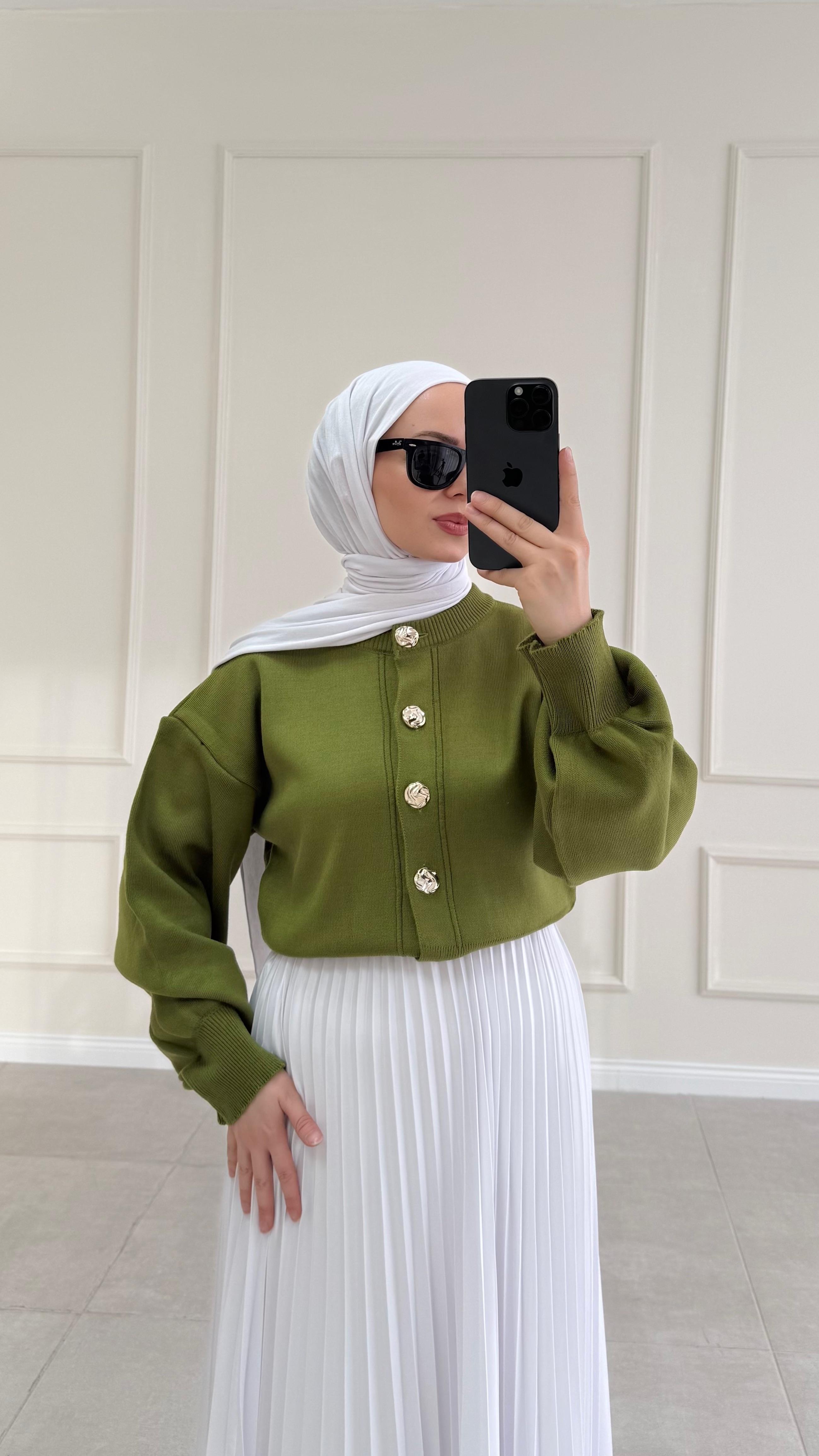 Anyas Yeşil Triko Hırka