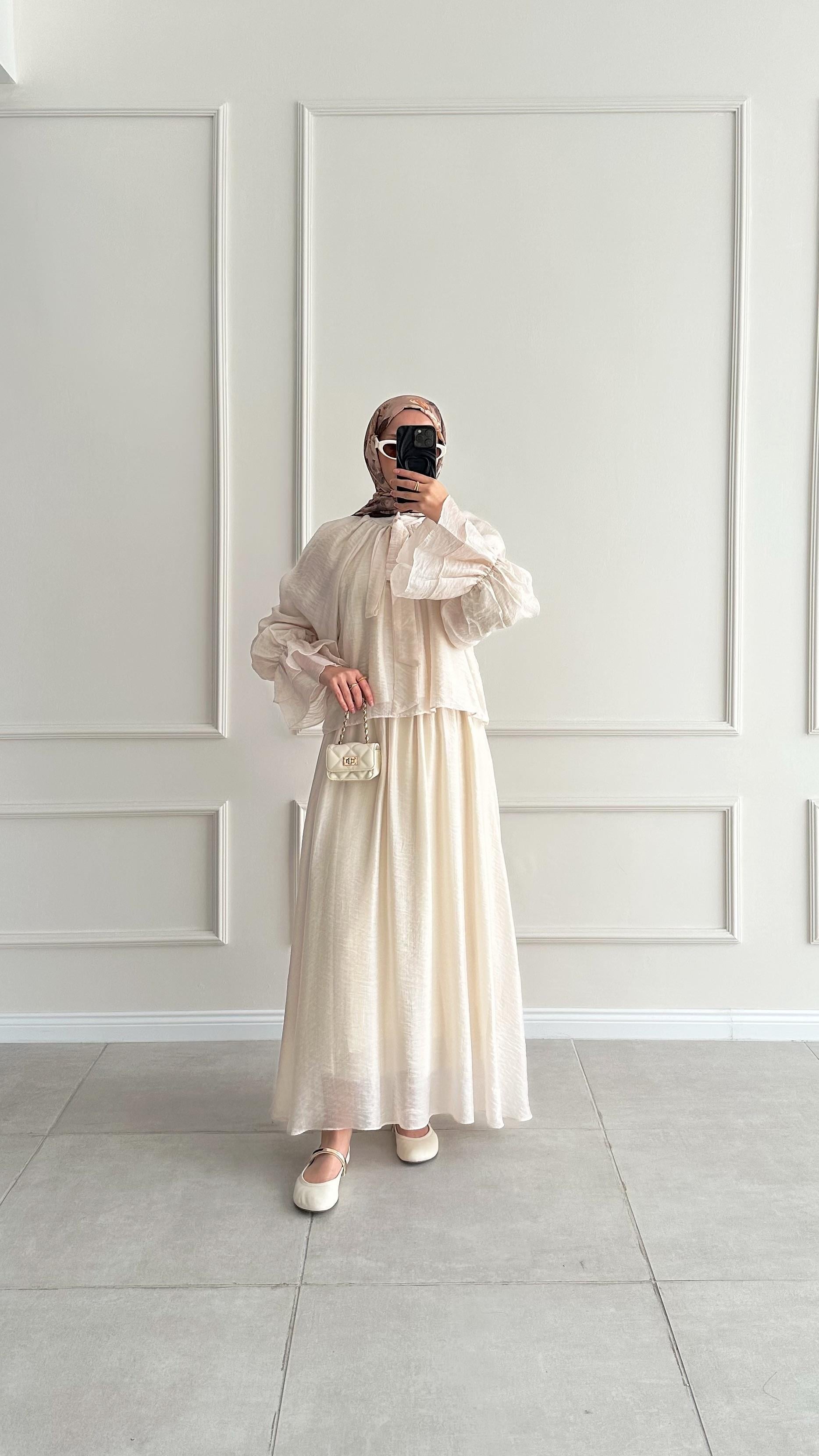 Ariana Bağlamalı Krem Etek Takım