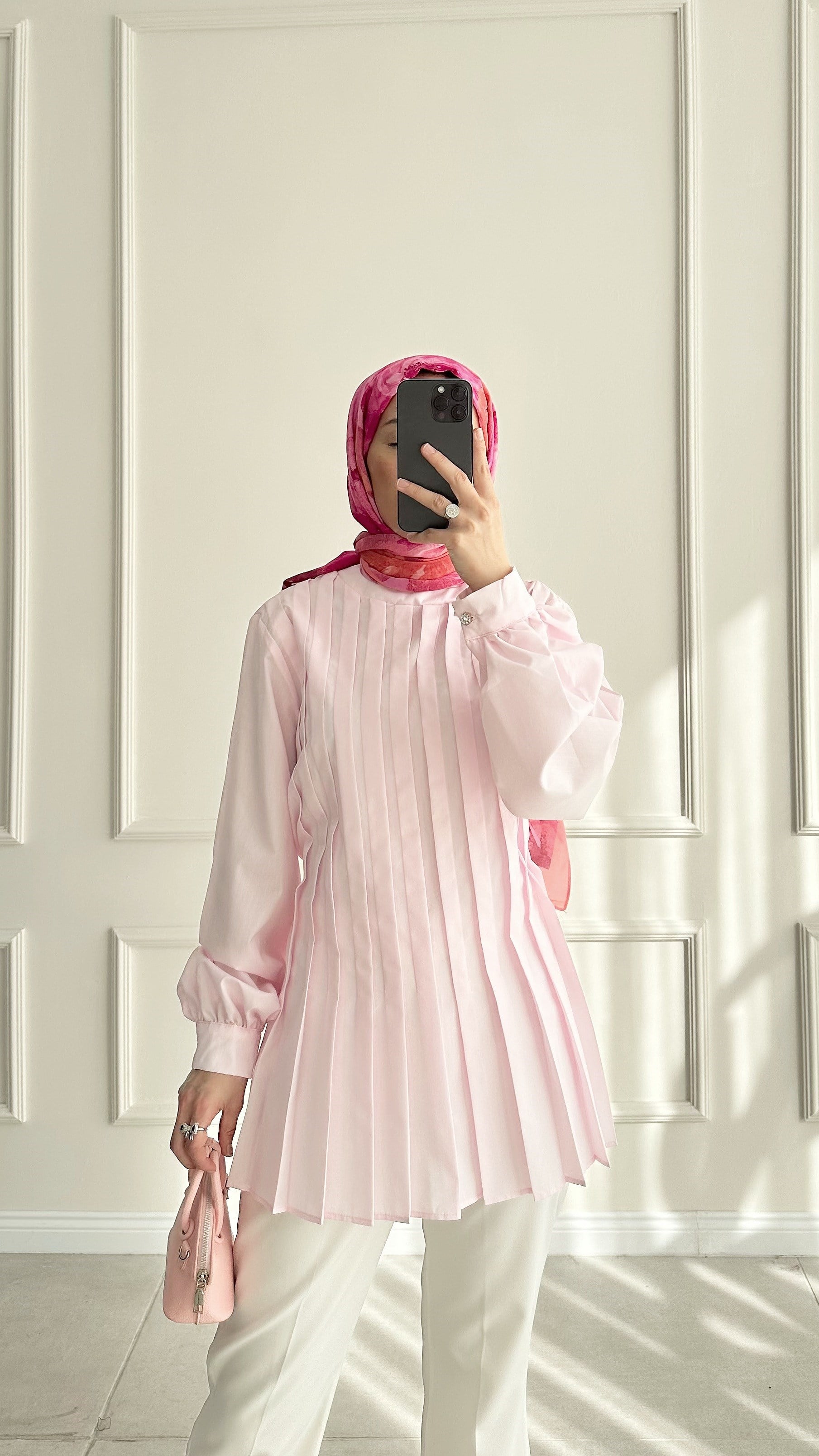 Askor Pileli Tasarım Pembe Gömlek