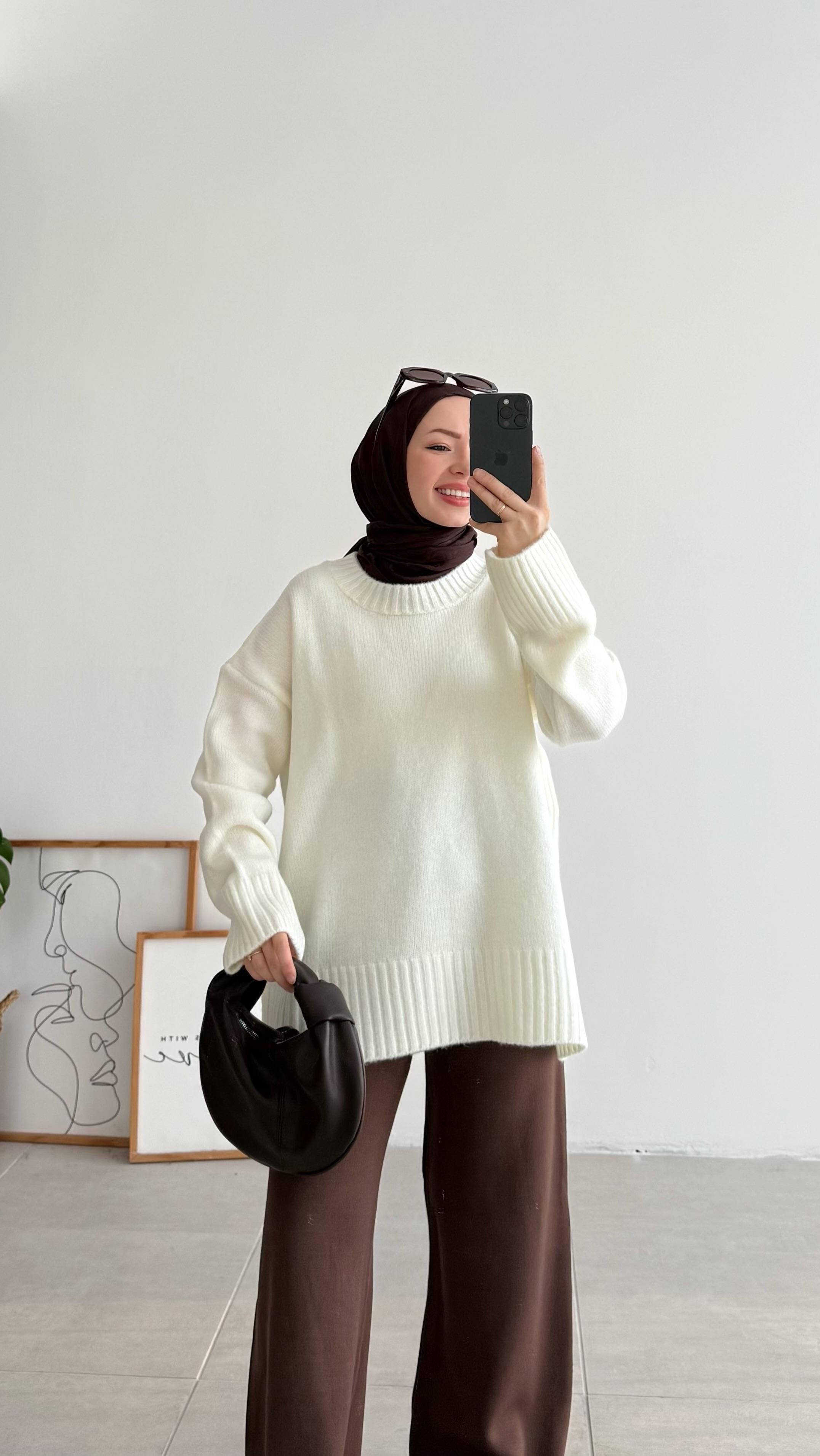 Asol Oversize Beyaz Kazak