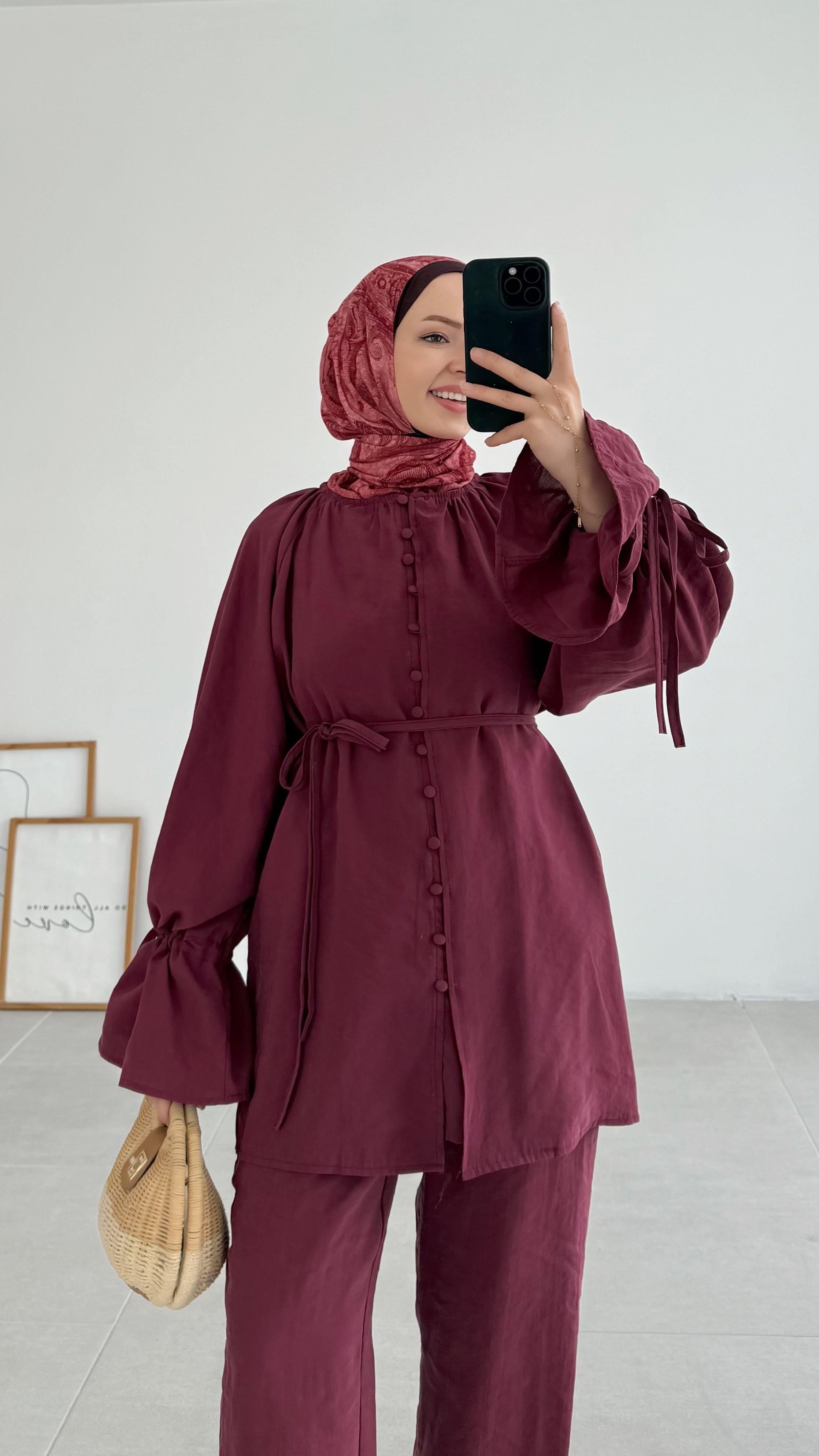 Benne Brit Düğmeli Tensel Bordo Takım