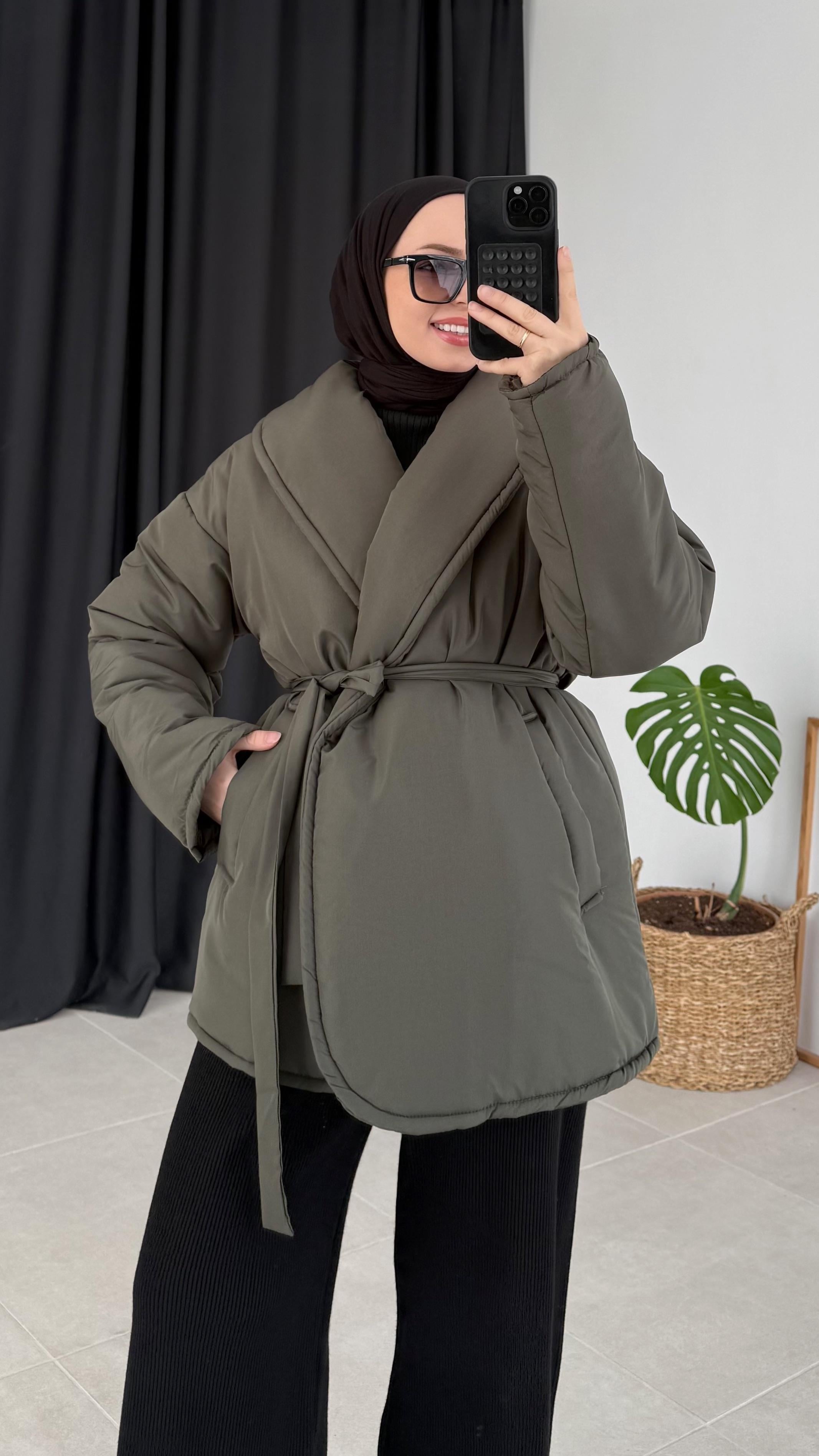 Bony Düz Kemerli Haki Şişme Mont