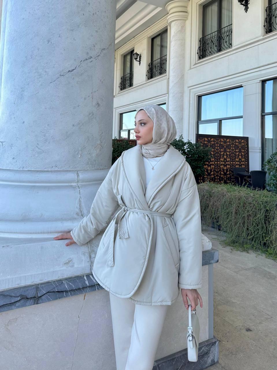 Bony Düz Kemerli Krem Şişme Mont