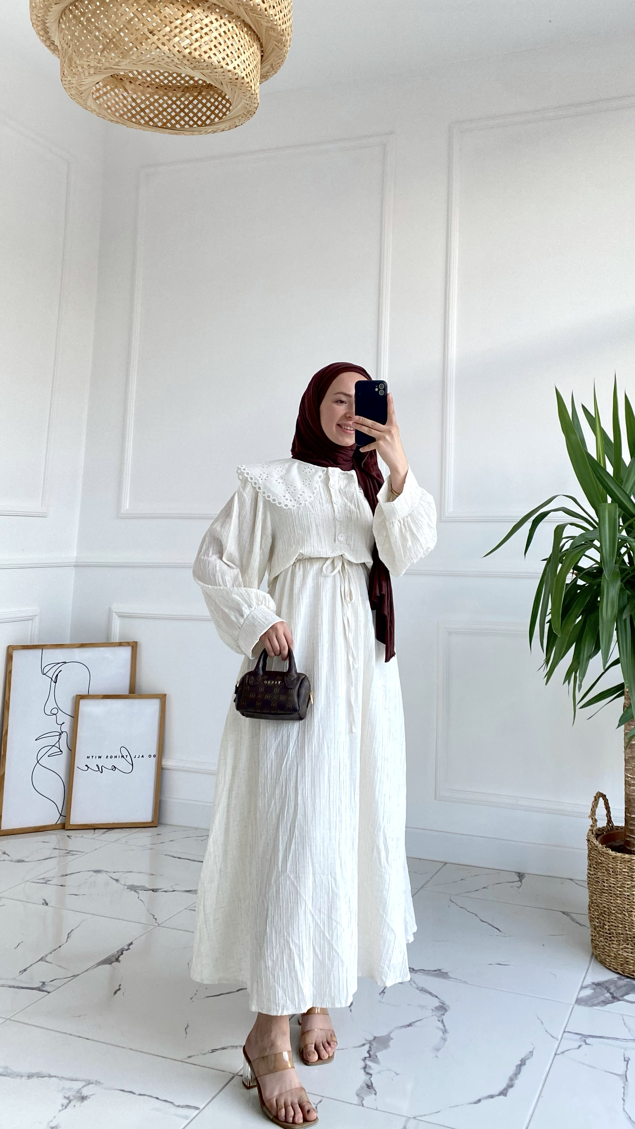 Carle Bebe Yaka Krem Elbise 