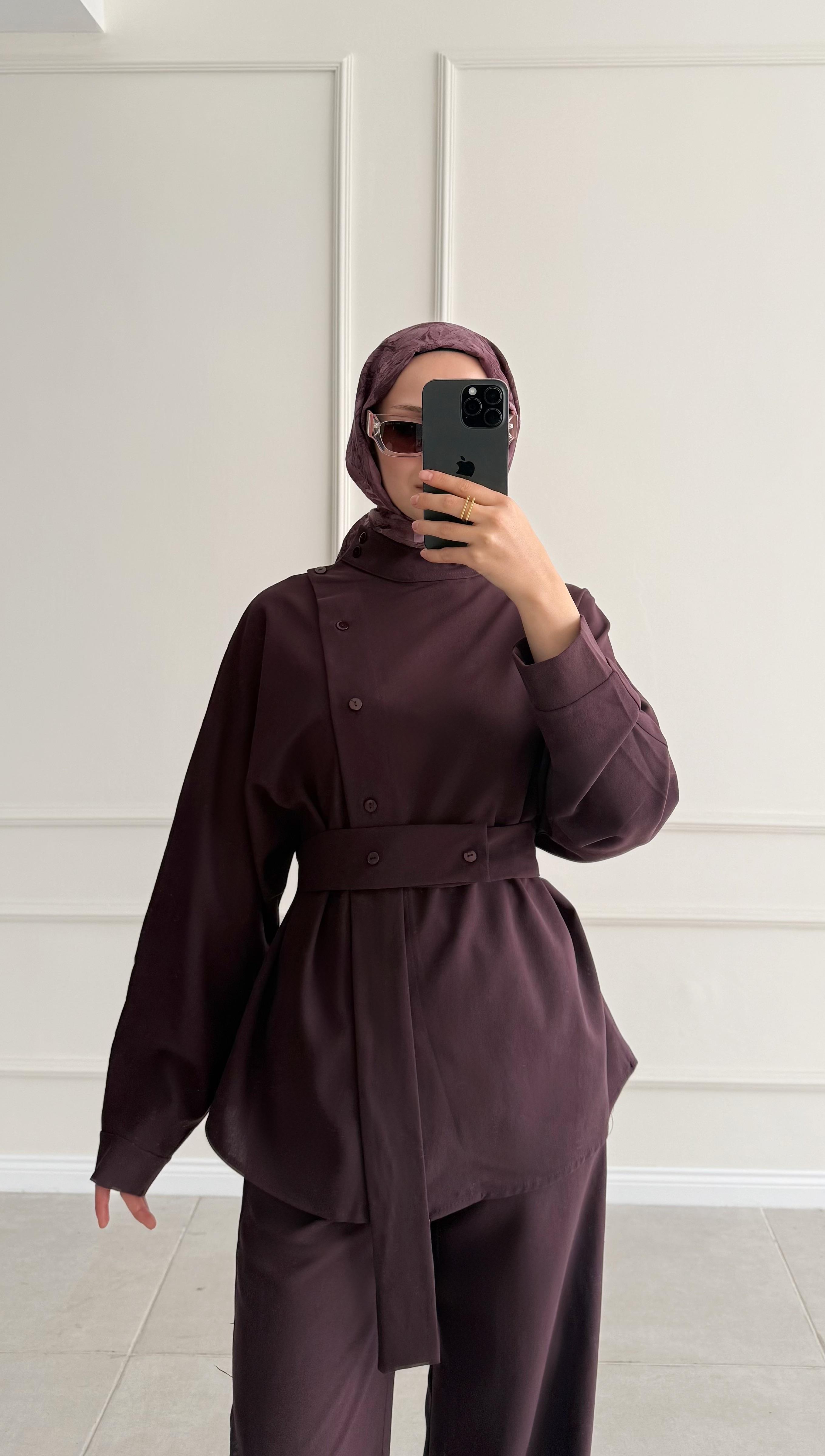 Eliza Düğmeli Tasarım Mürdüm Takım